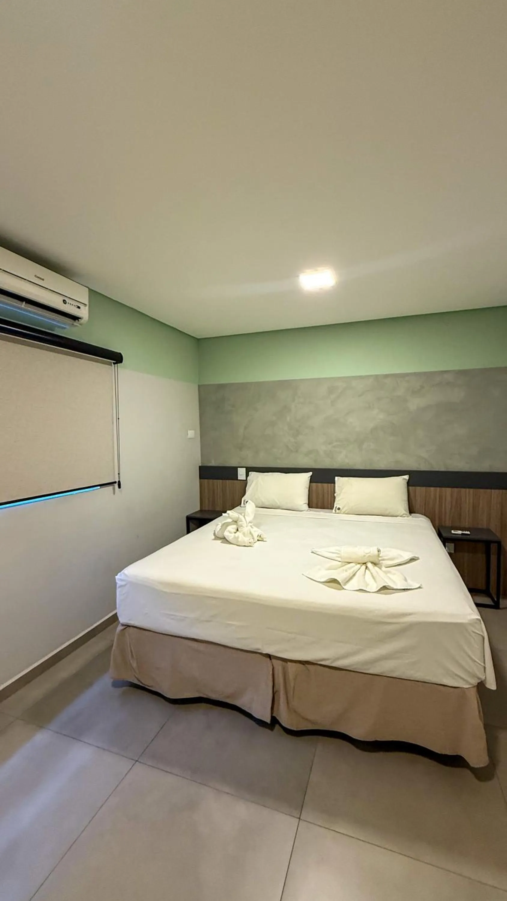 Bedroom, Bed in Hotel Coroados Foz Express