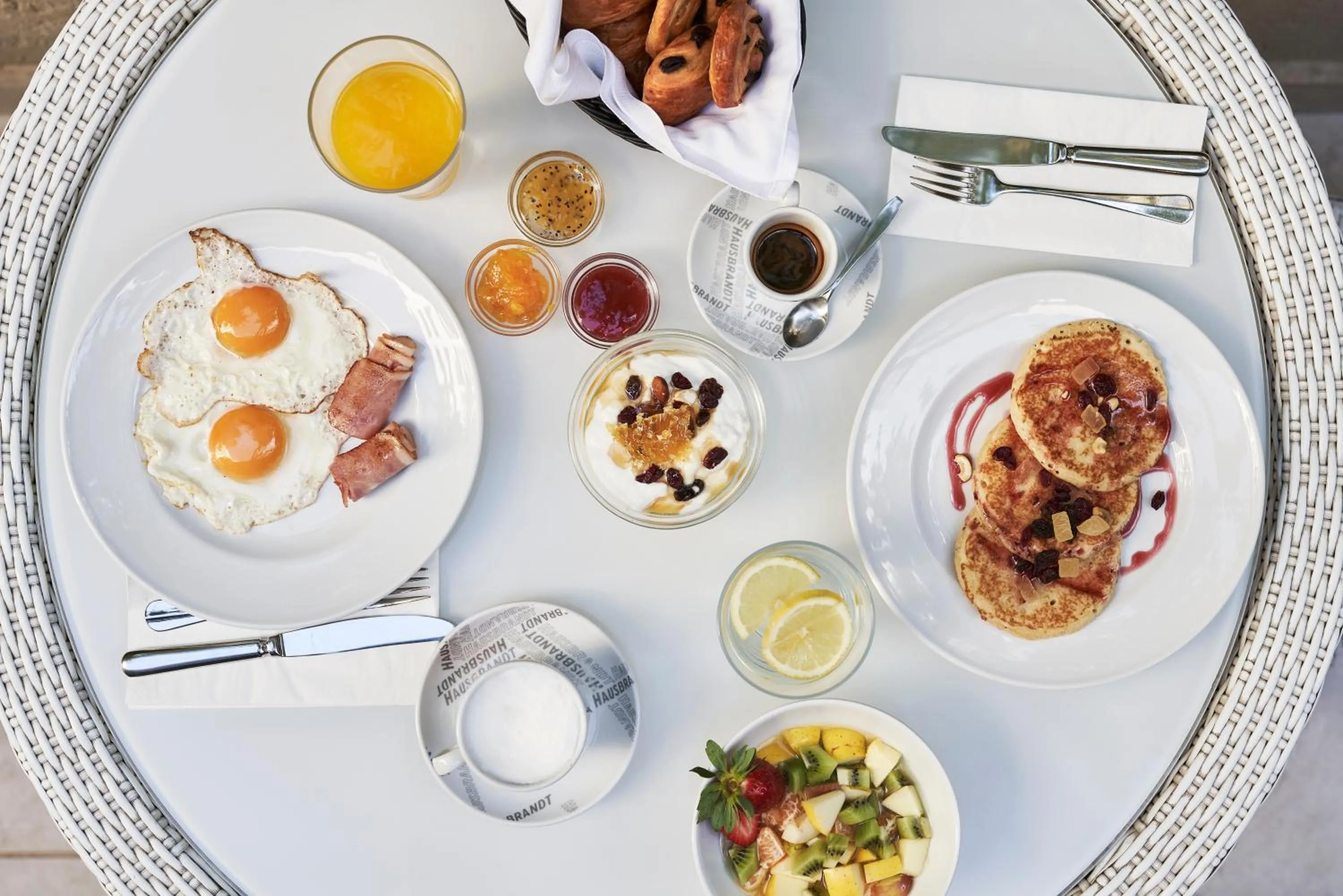 Breakfast in Novotel Athens