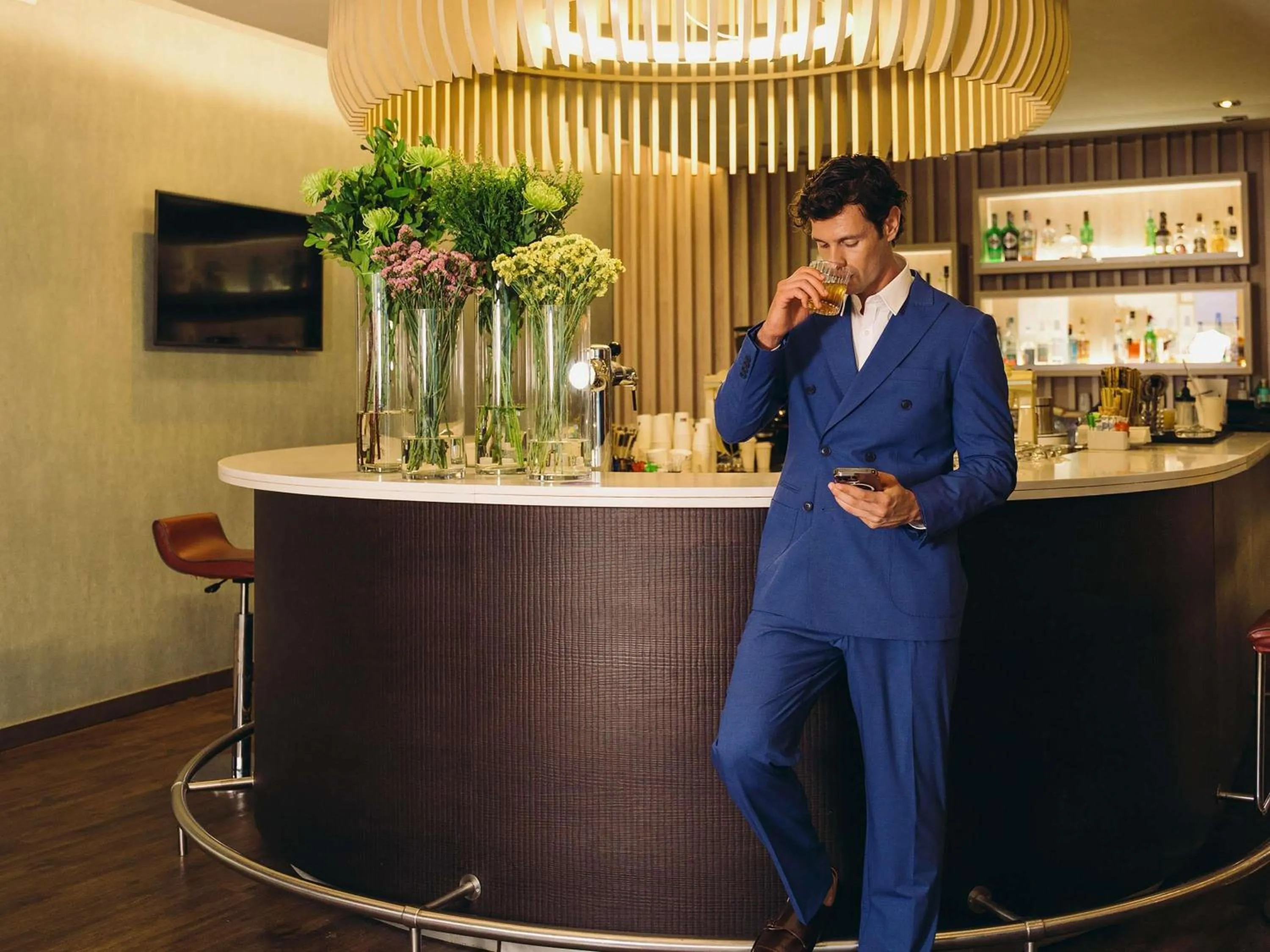 Lounge or bar in Novotel Athens