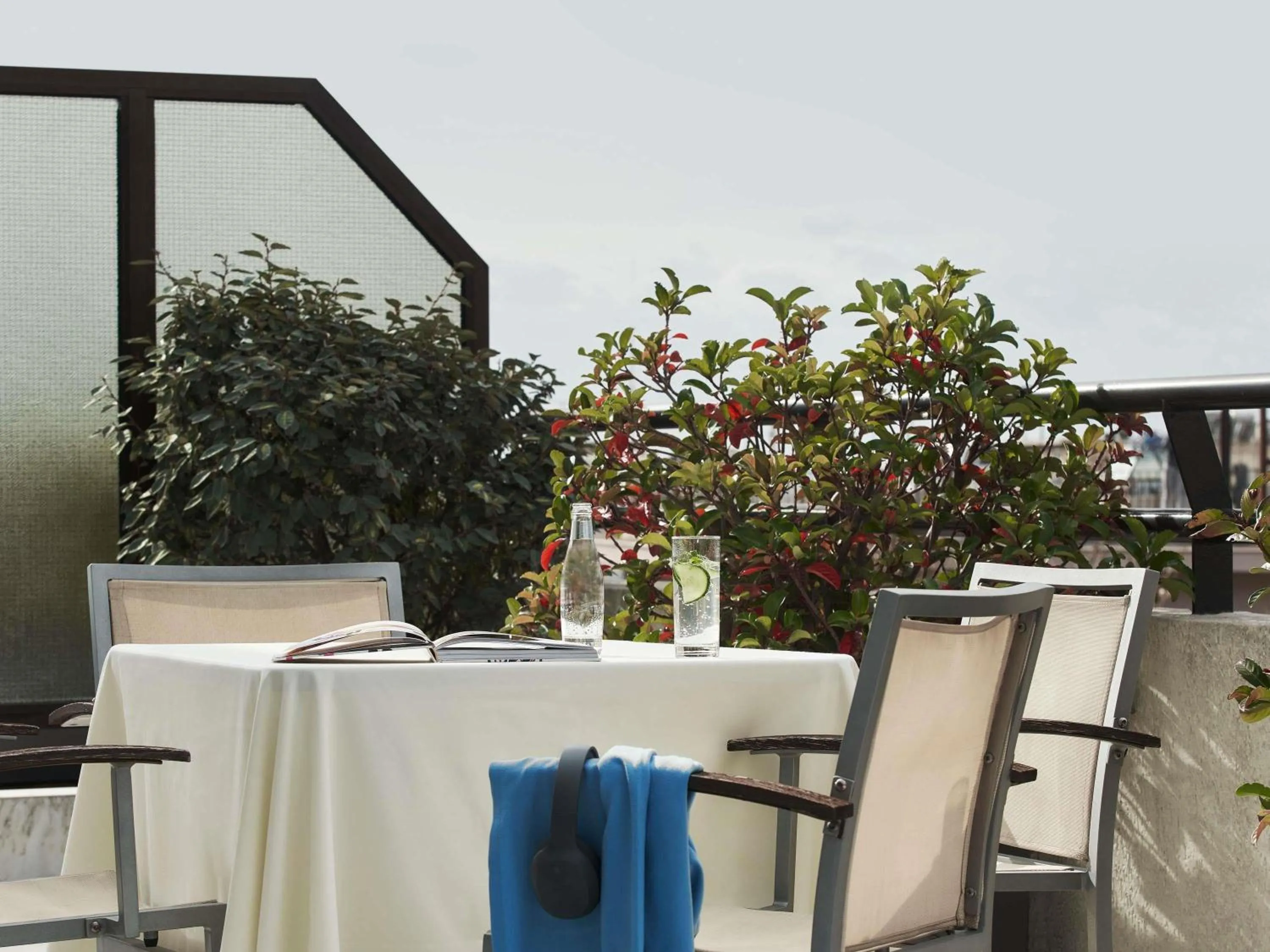 Bedroom in Novotel Athens