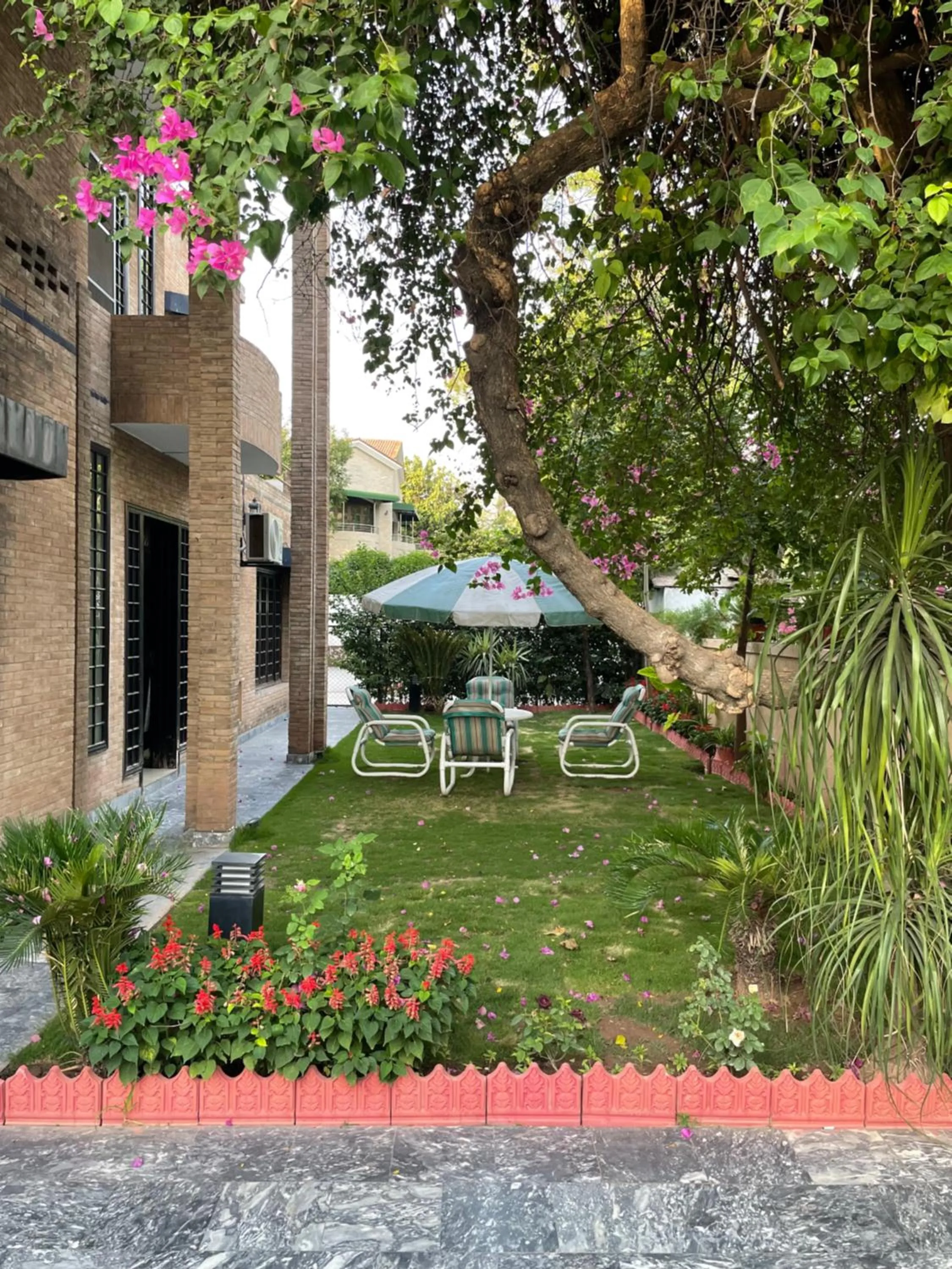 Garden in Riviera Courtyard Guest House Islamabad