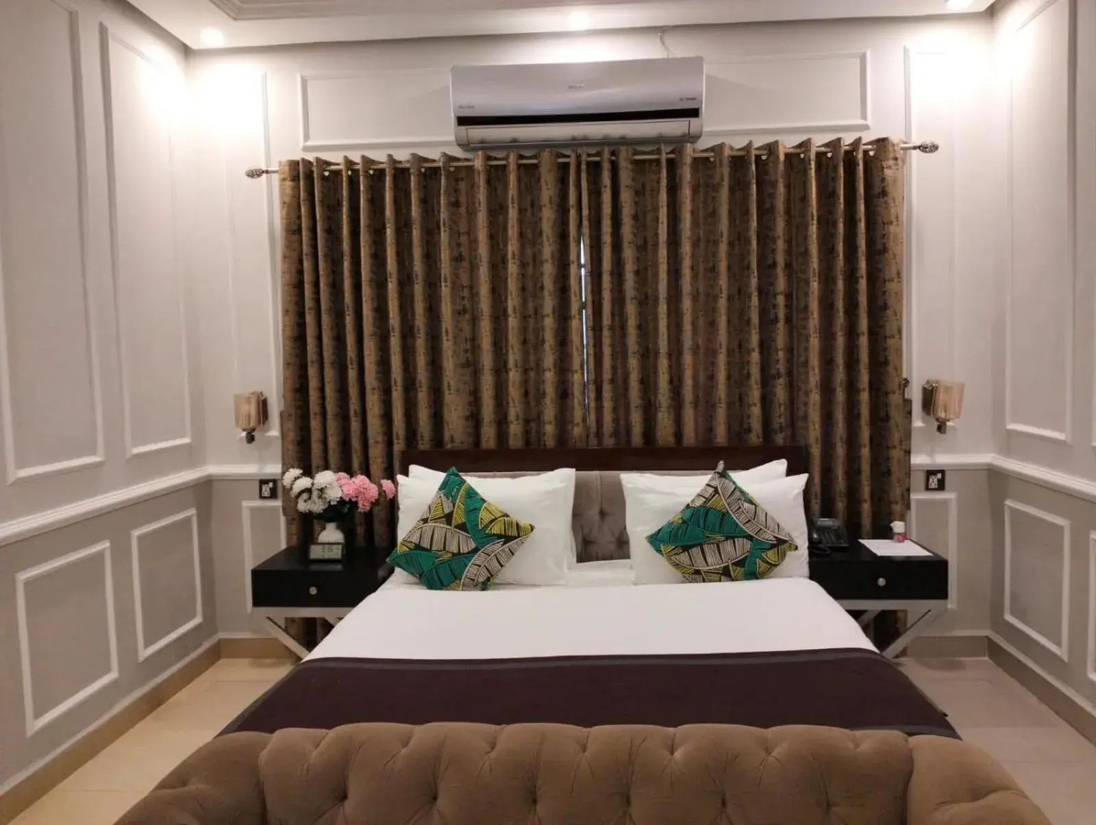 Bed in Riviera Courtyard Guest House Islamabad Bed in Riviera Courtyard Guest House Islamabad