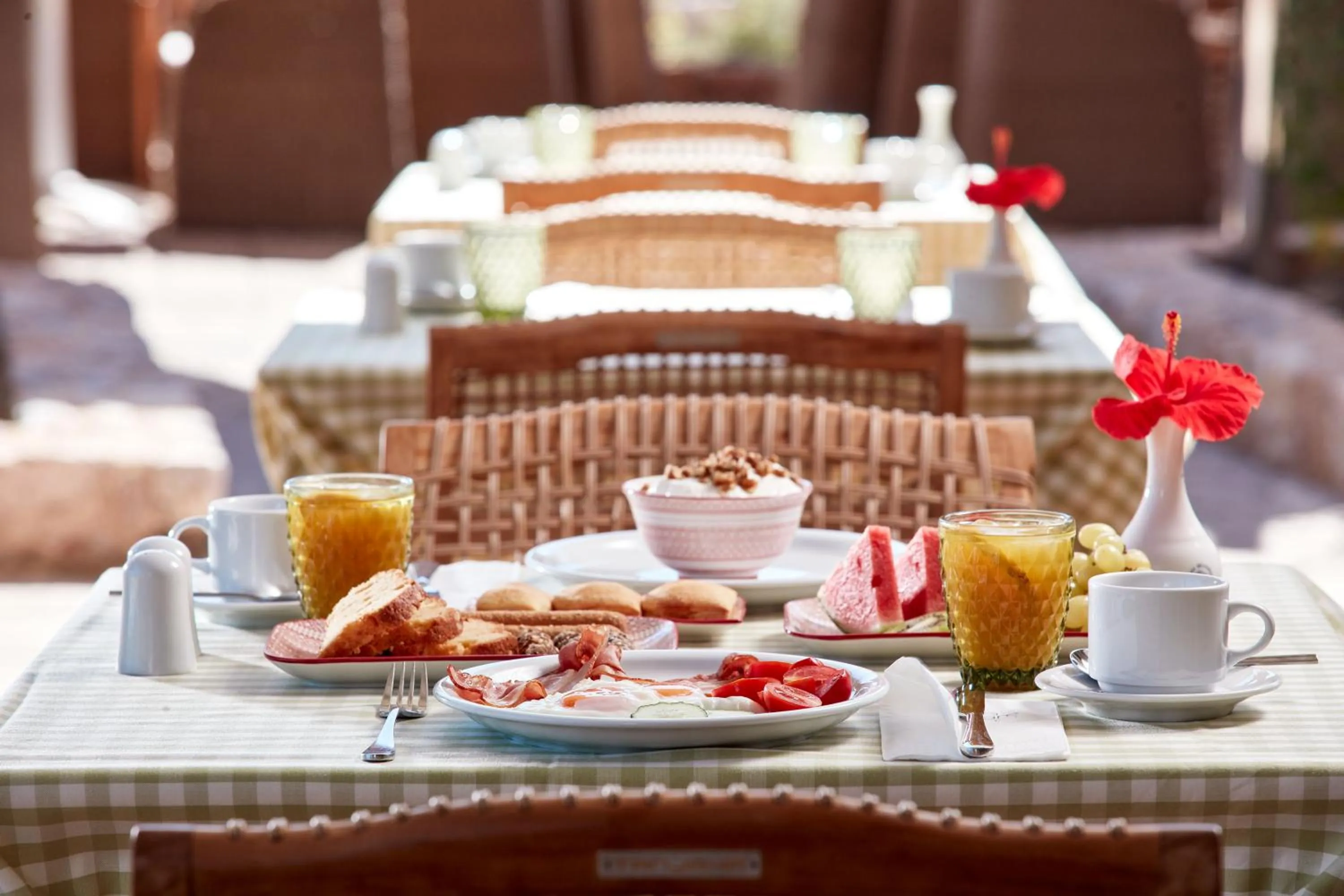 Breakfast in Santo Miramare Beach Resort