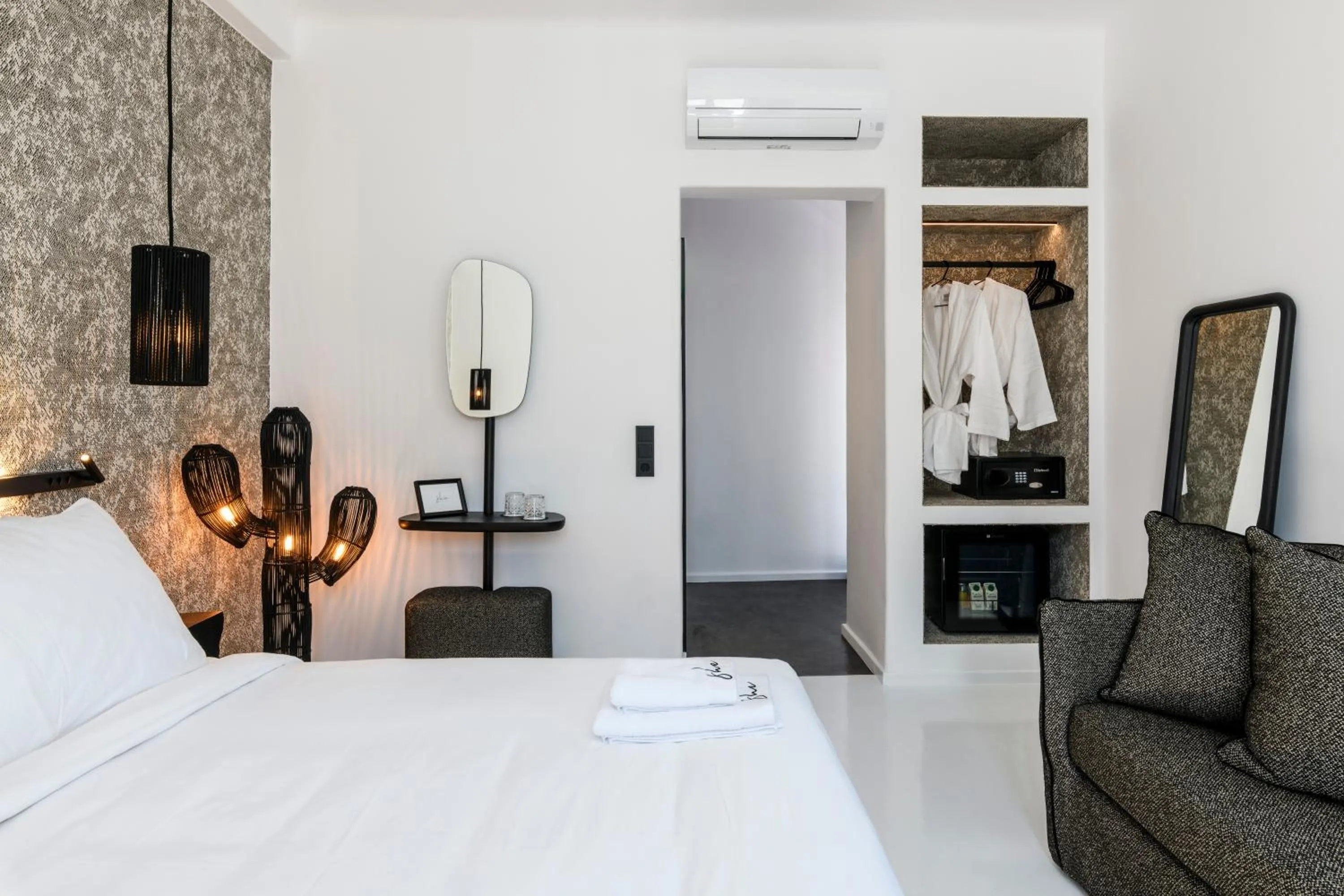 She Mykonos - The Residency