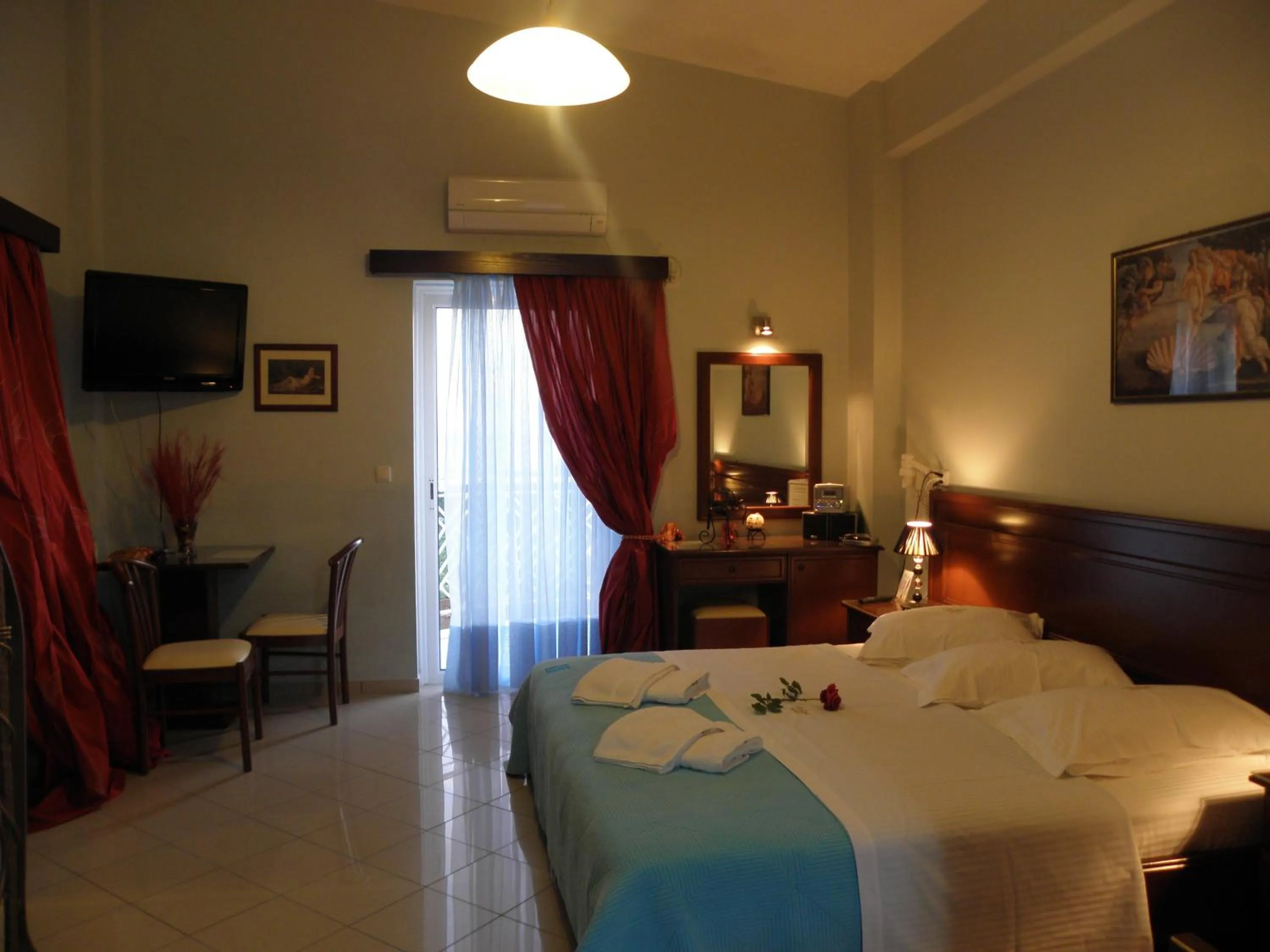 Day, Bed in Irida Beach Resort Suites