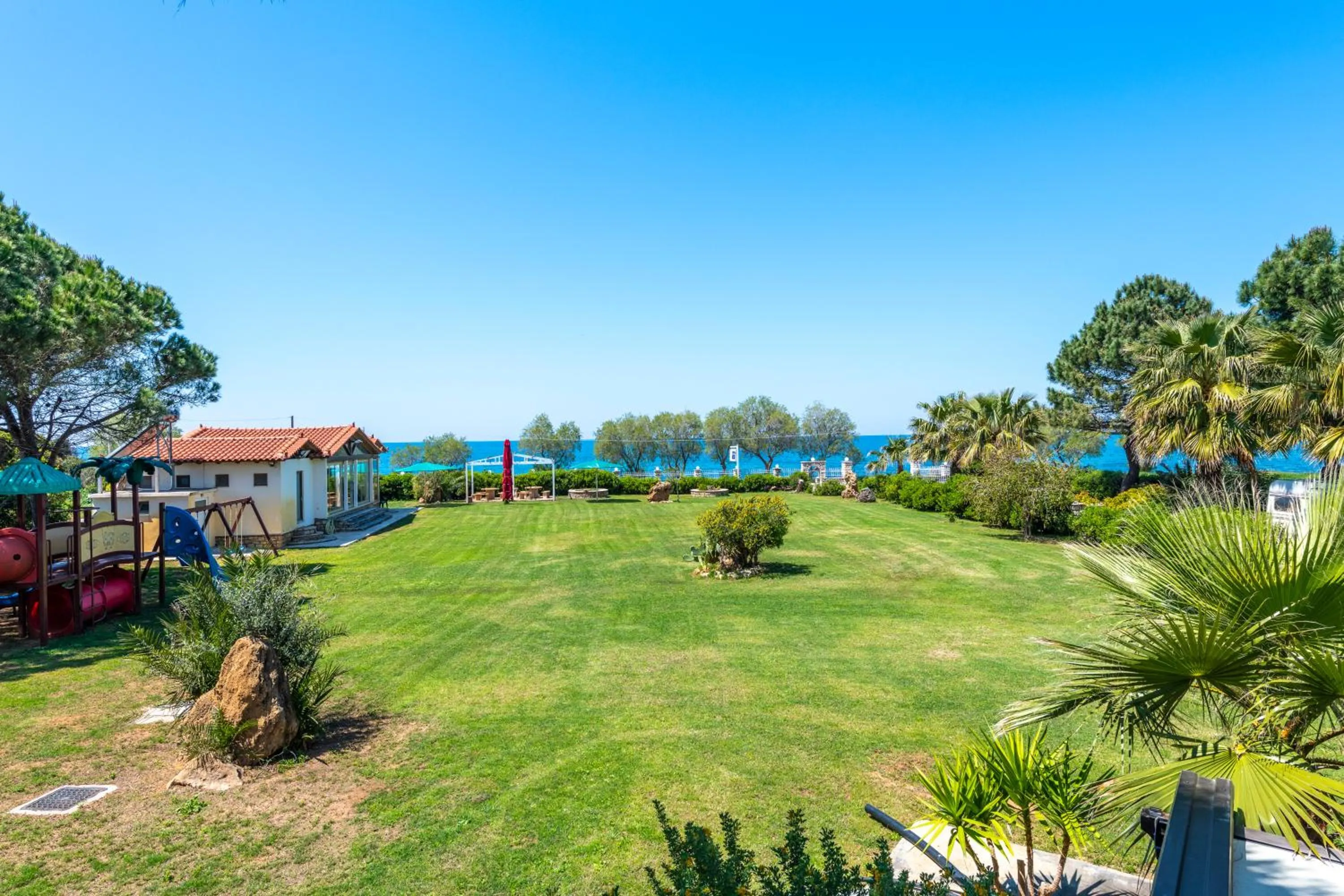 Garden in Irida Beach Resort Suites