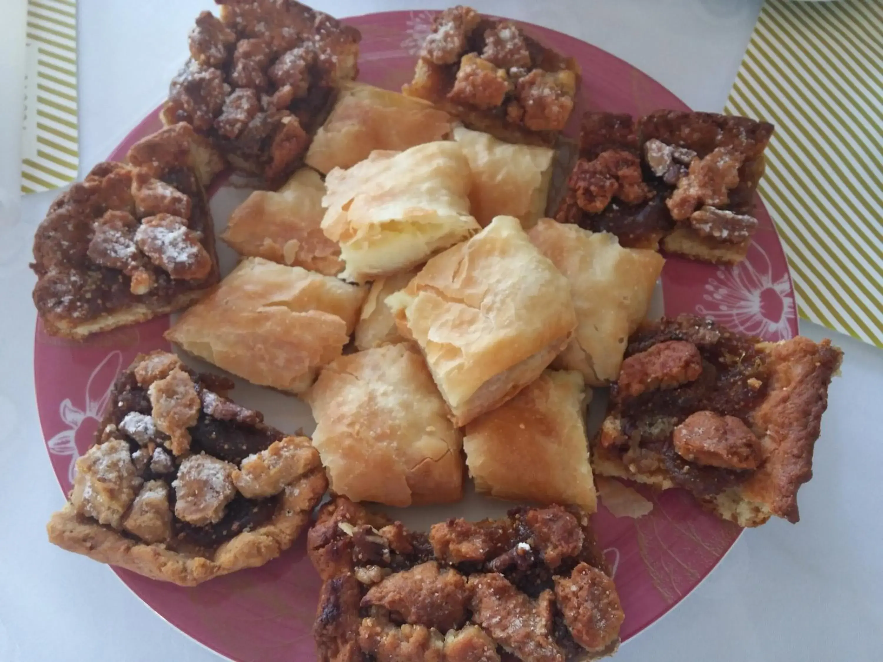 Restaurant/places to eat in Irida Beach Resort Suites Restaurant/places to eat in Irida Beach Resort Suites