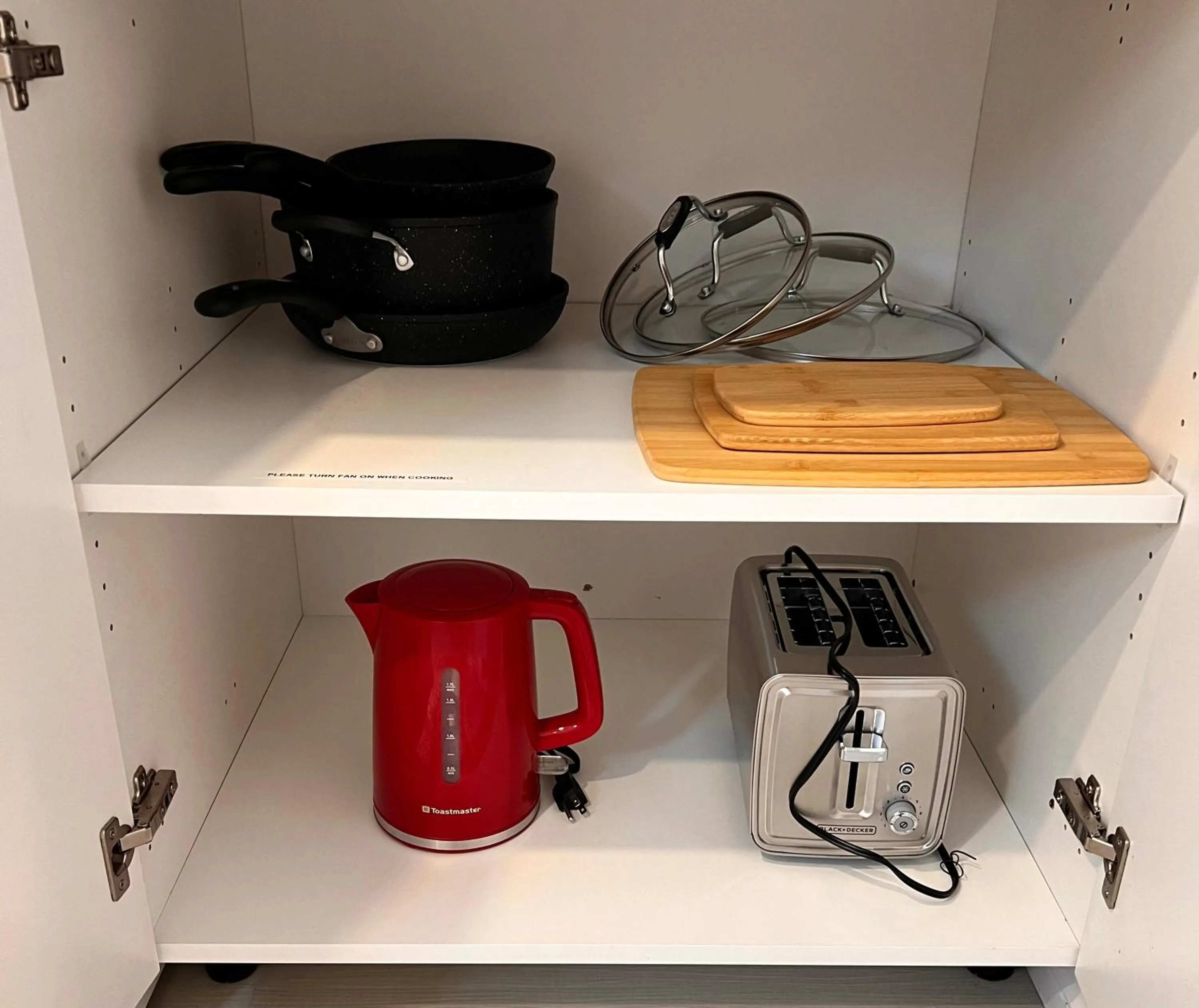 Kitchen or kitchenette in The Boho Oasis