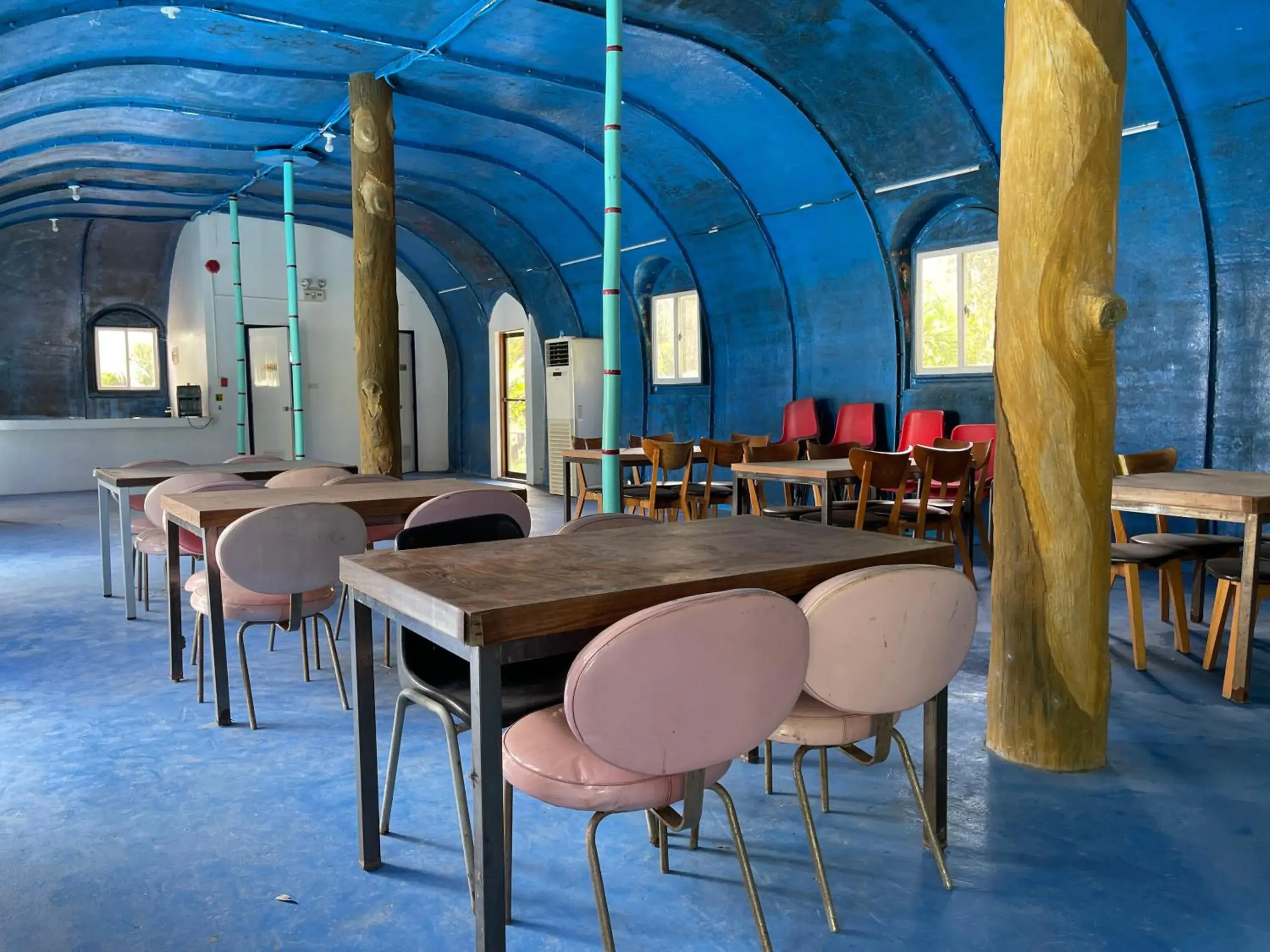 Restaurant/places to eat in Binubusan Beach Hotel and Resort Restaurant/places to eat in Binubusan Beach Hotel and Resort