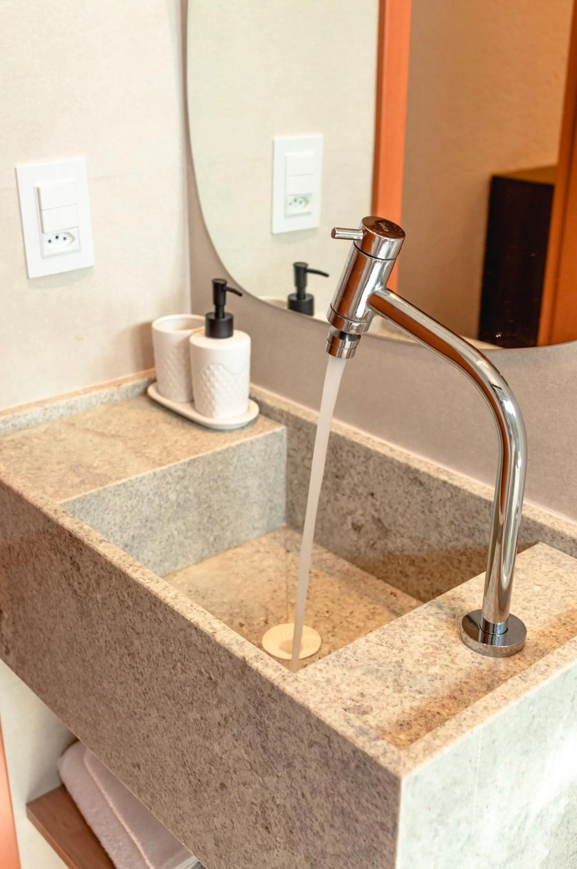 Bathroom in KAMBY MILAGRES l Natureza e Conforto