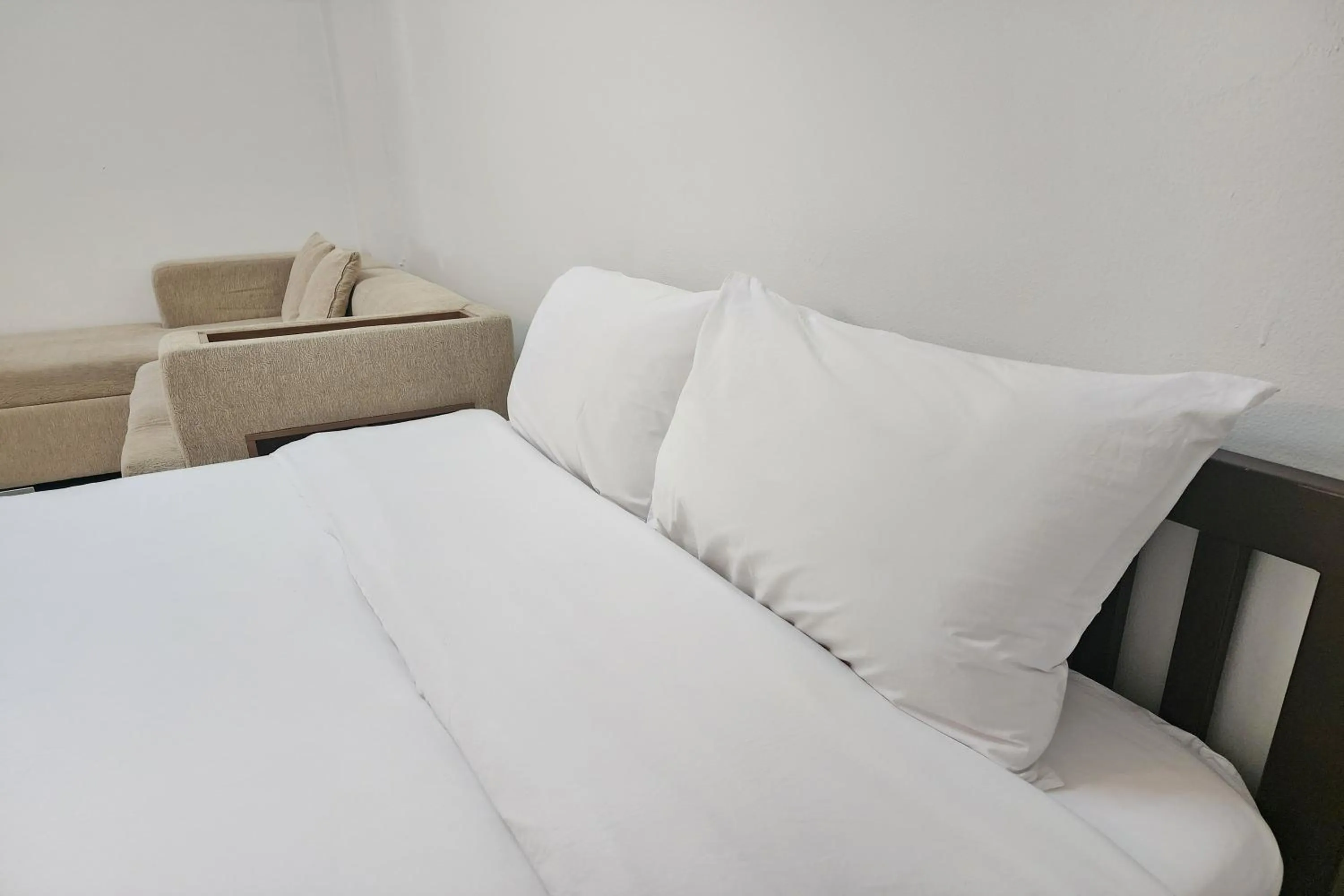 Bedroom, Bed in Green Apartment Kaset