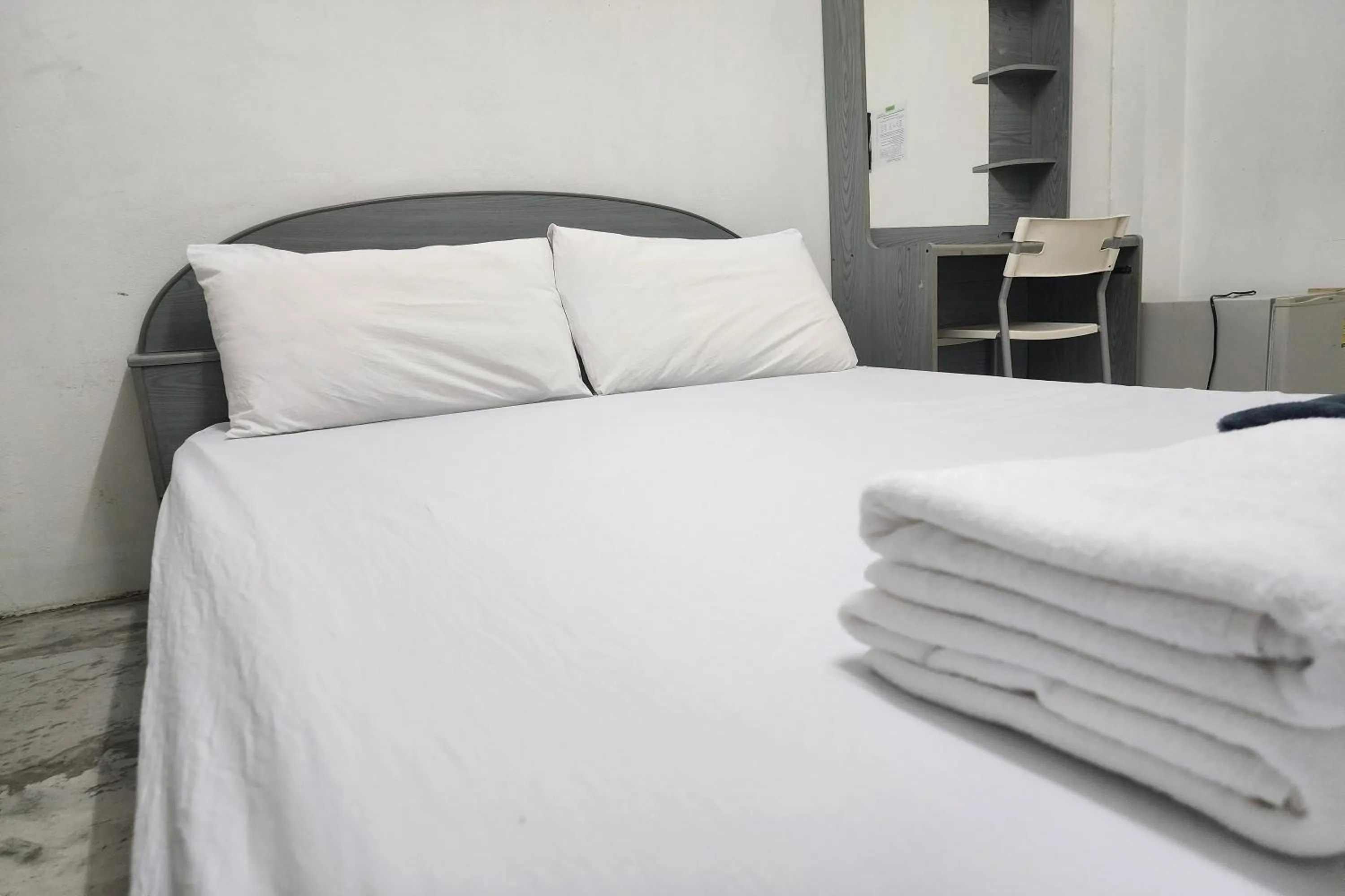 Bedroom, Bed in Green Apartment Kaset