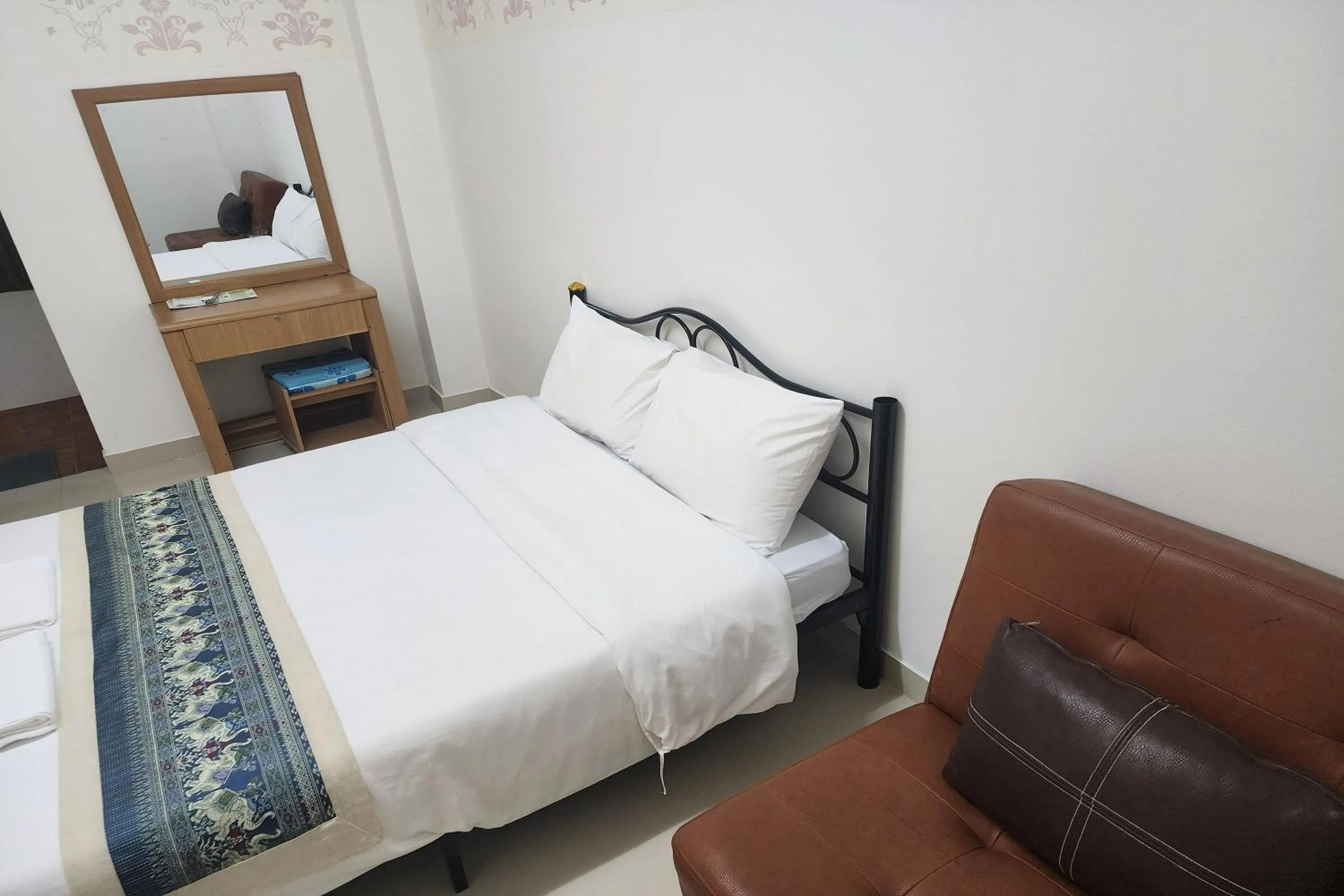 Bedroom, Bed in Green Apartment Kaset