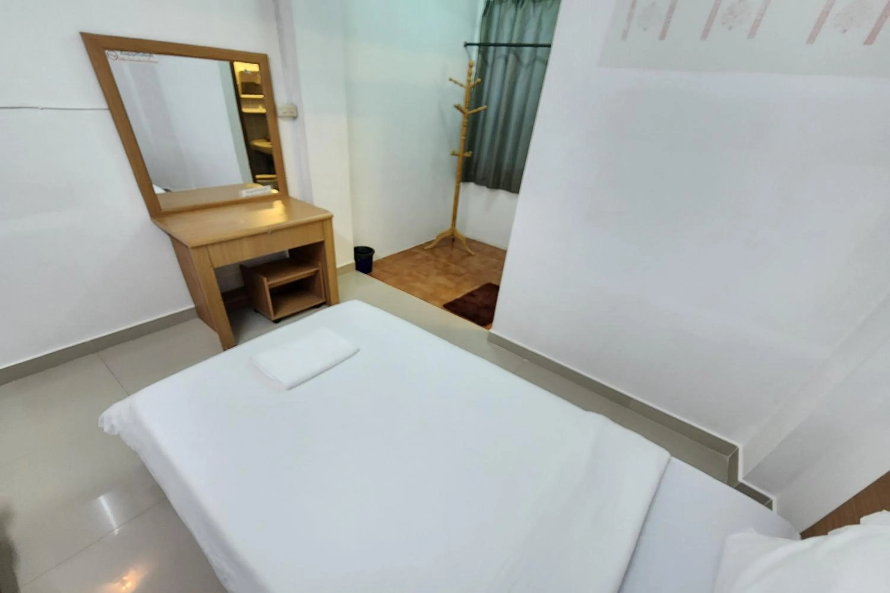 Bedroom, Bed in Green Apartment Kaset