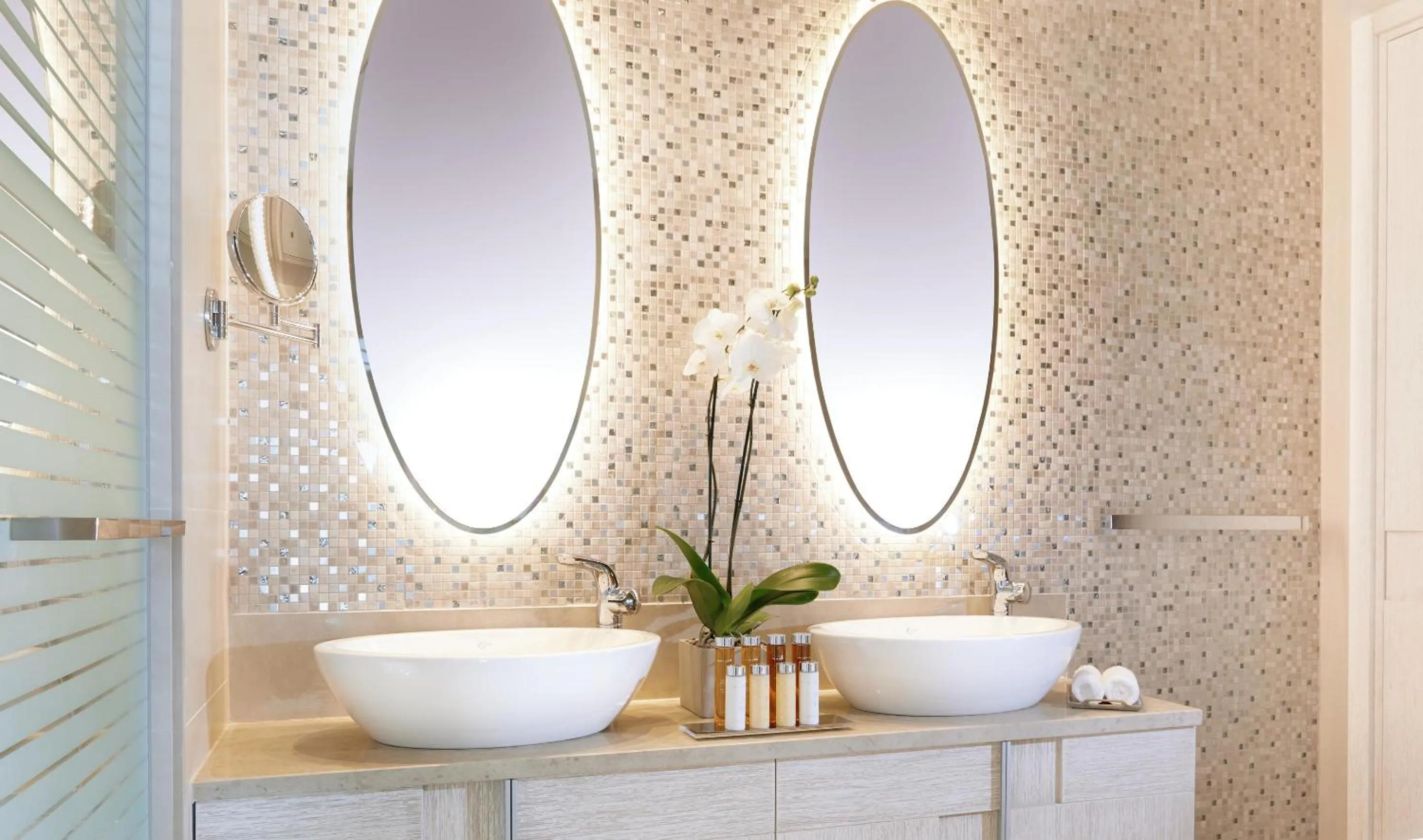 Bathroom in Ikos Dassia