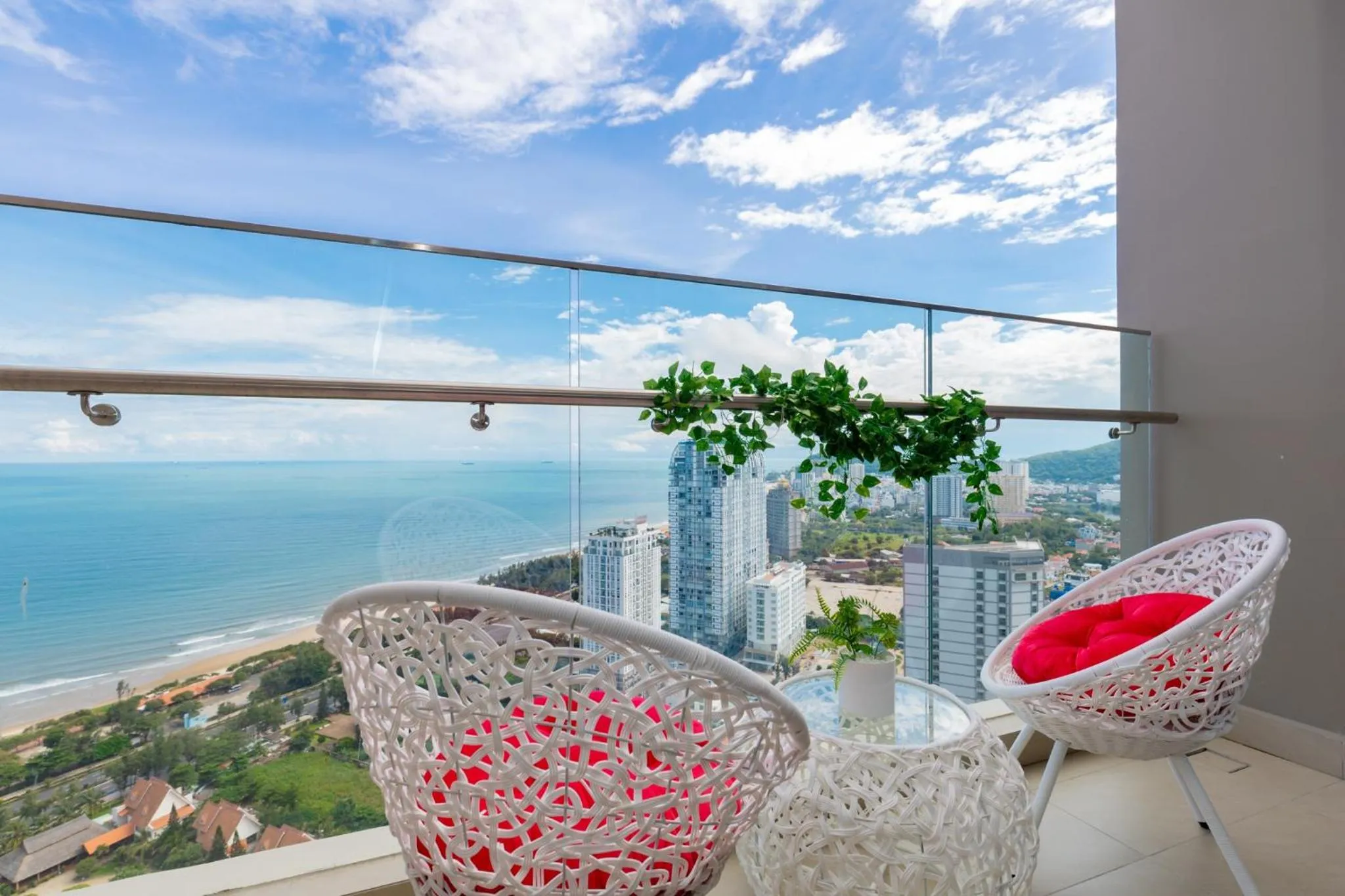 Day in The Sóng Apartment Vũng Tàu - Sophia's House