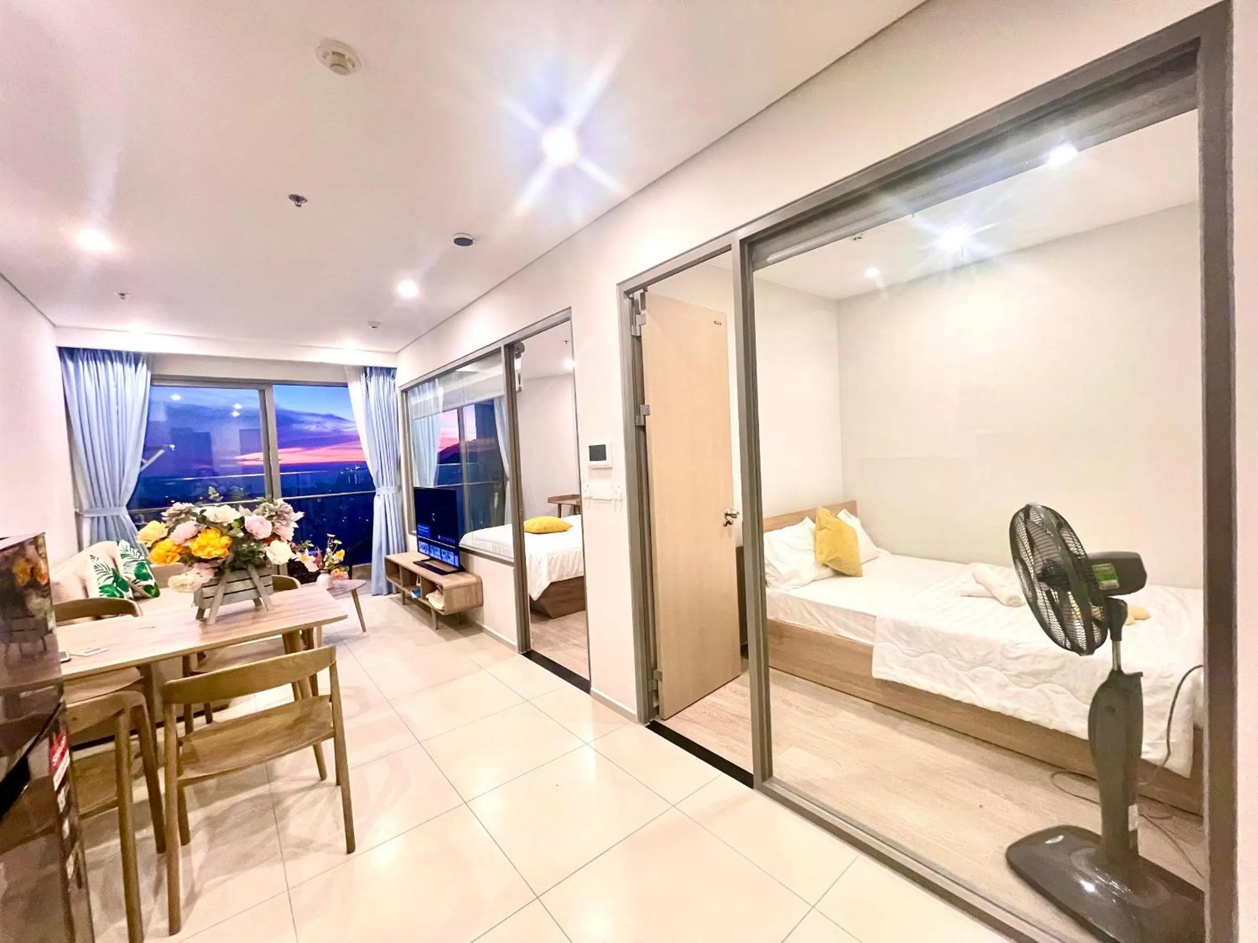 Guests, Bed in The Sóng Apartment Vũng Tàu - Sophia's House