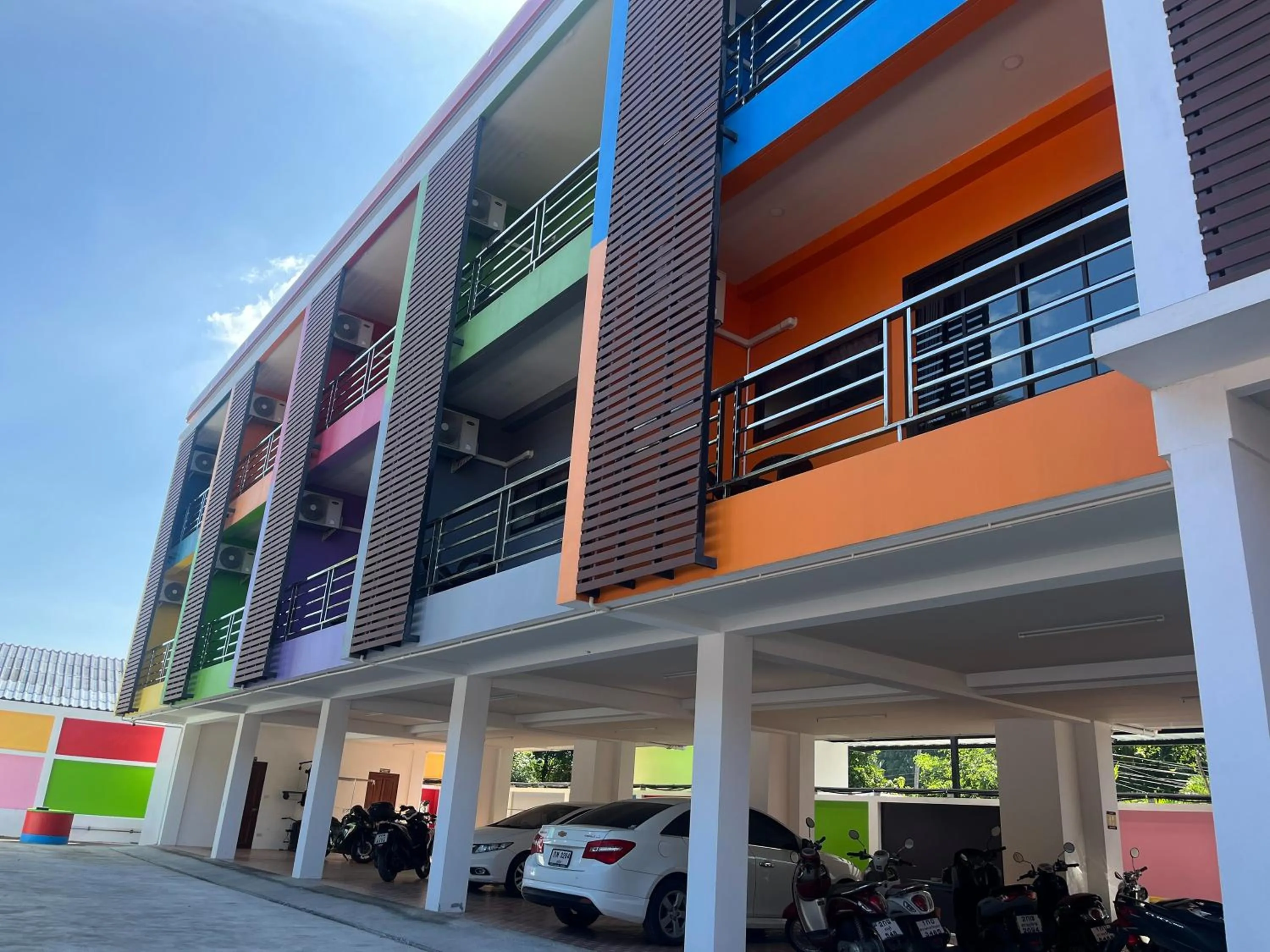 Property building in J & Ariya Hotel Near Samui Airport and Koh Phangan Pier