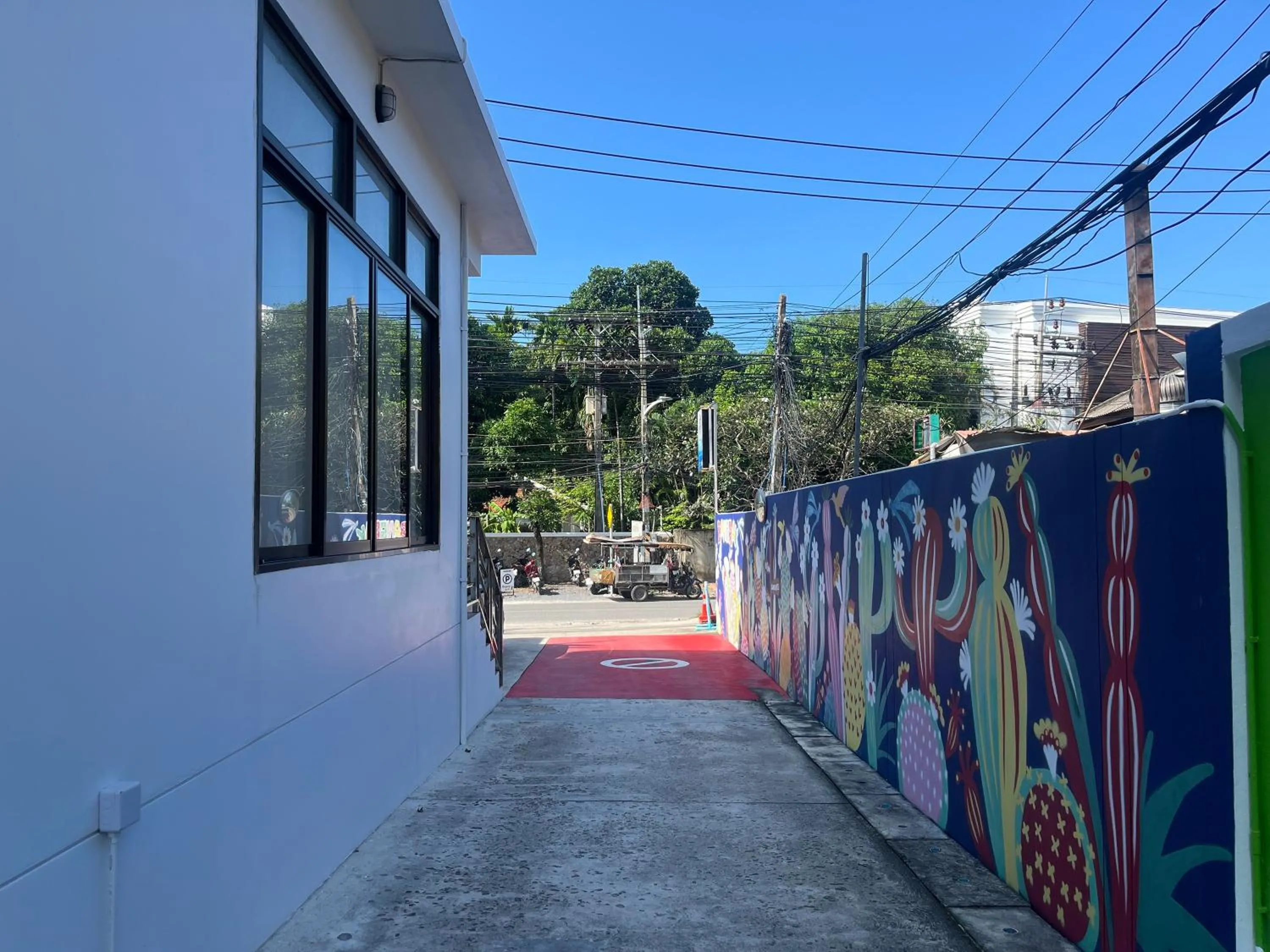 Day in J & Ariya Hotel Near Samui Airport and Koh Phangan Pier