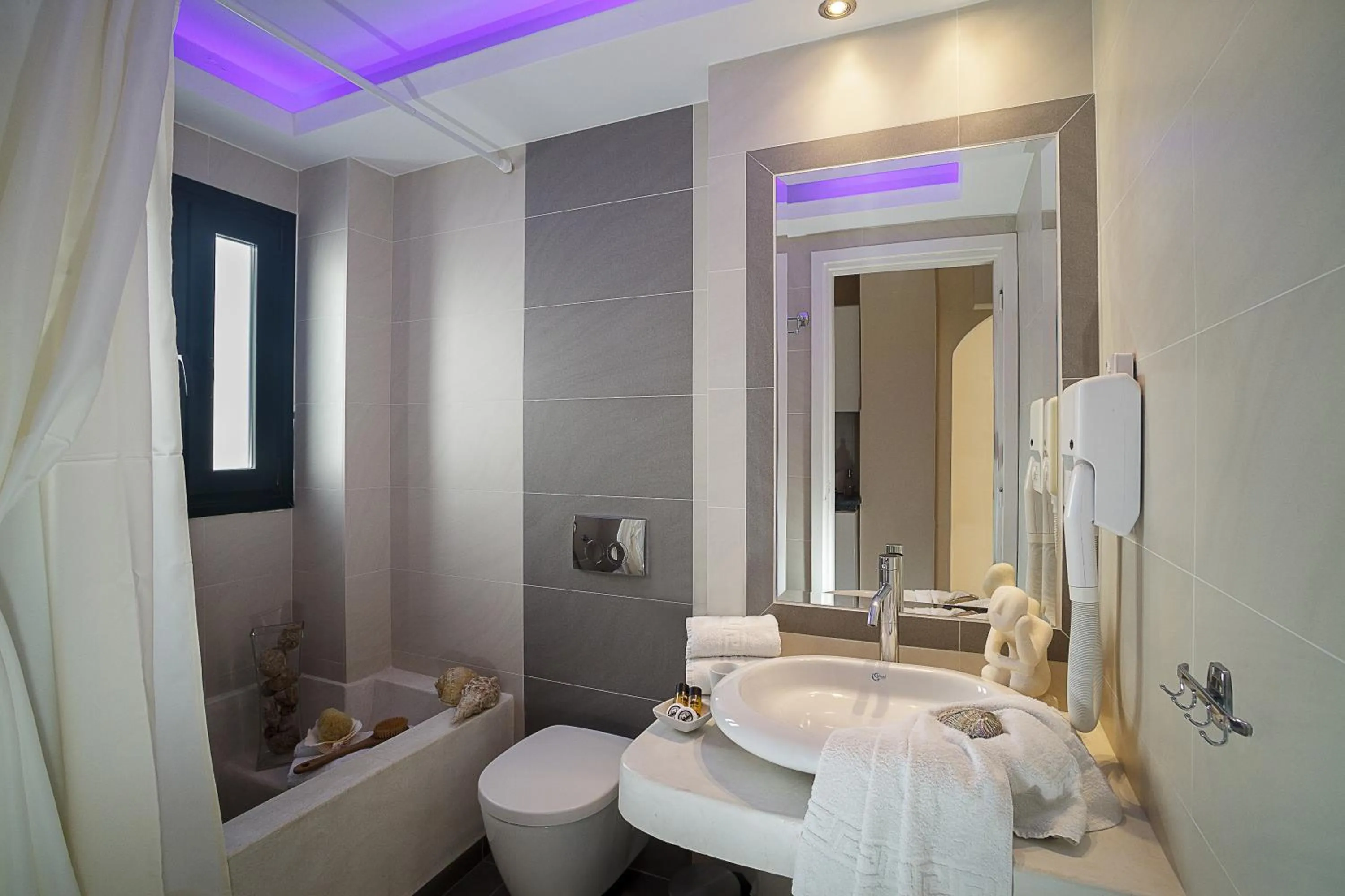 Bathroom in Sellada Beach