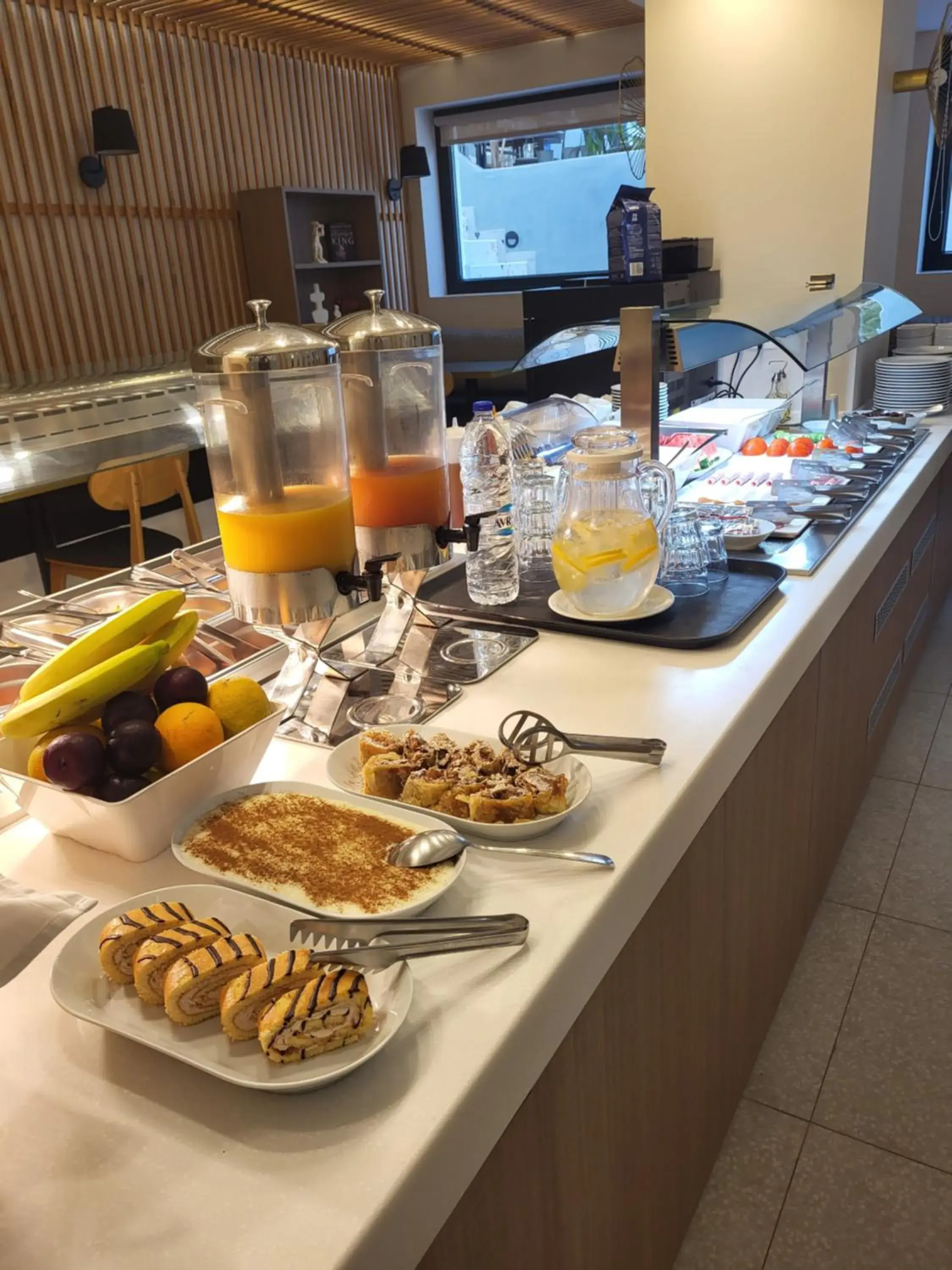 Restaurant/places to eat in Sellada Beach Restaurant/places to eat in Sellada Beach