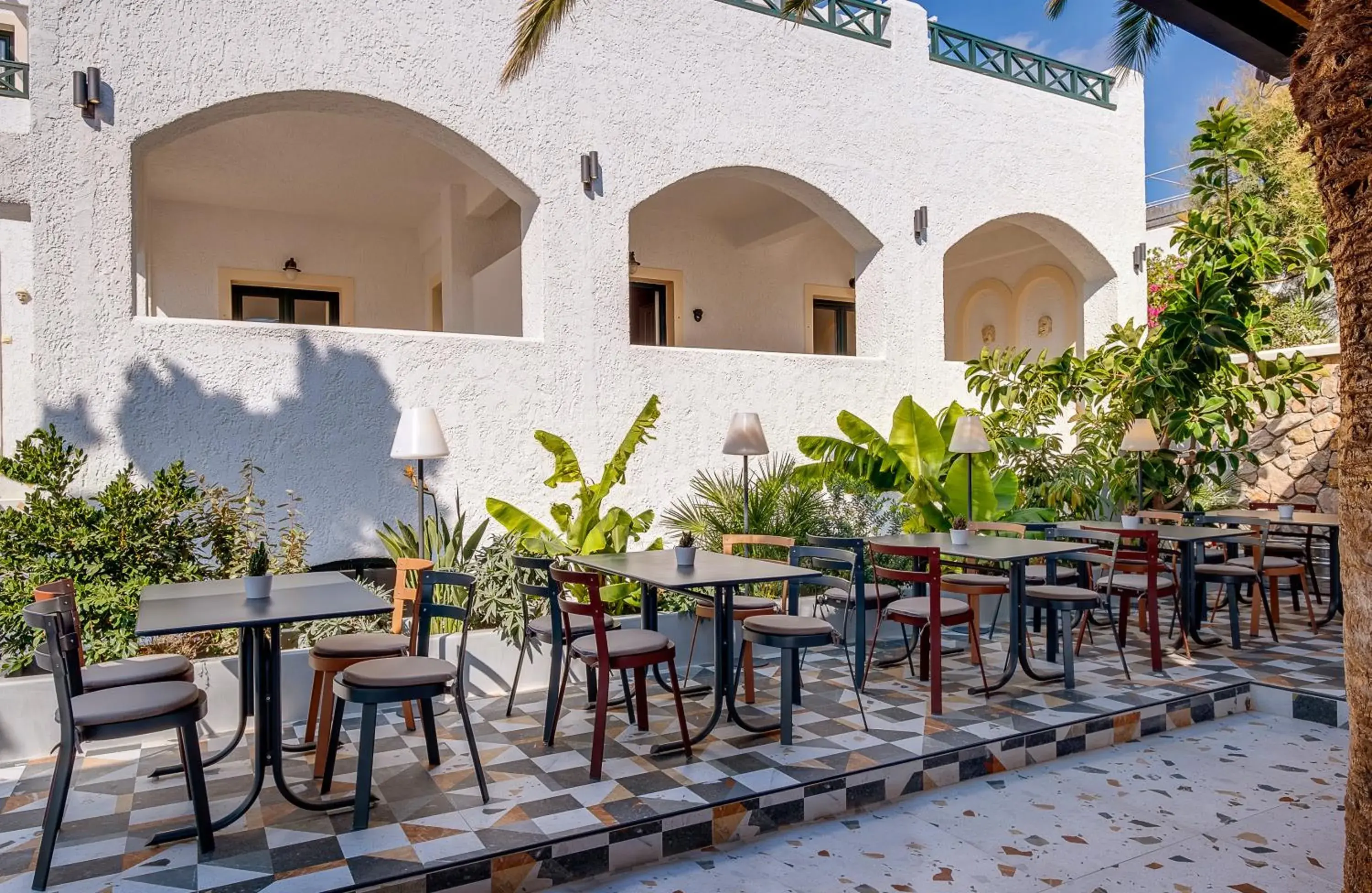 Restaurant/places to eat in Sellada Beach Restaurant/places to eat in Sellada Beach