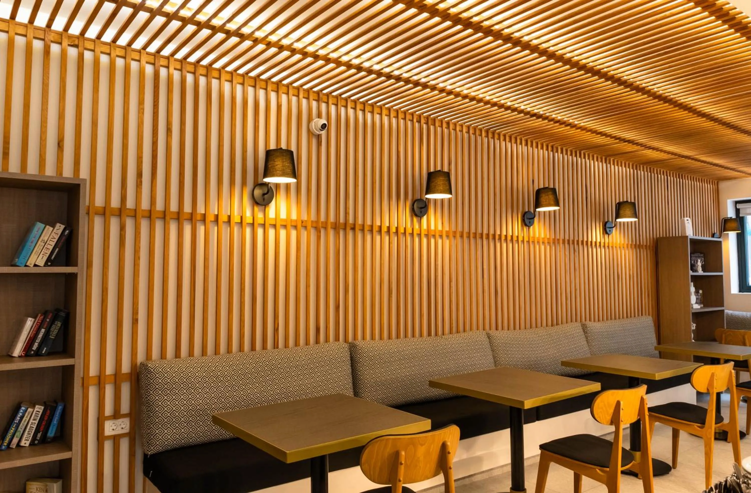 Breakfast in Sellada Beach