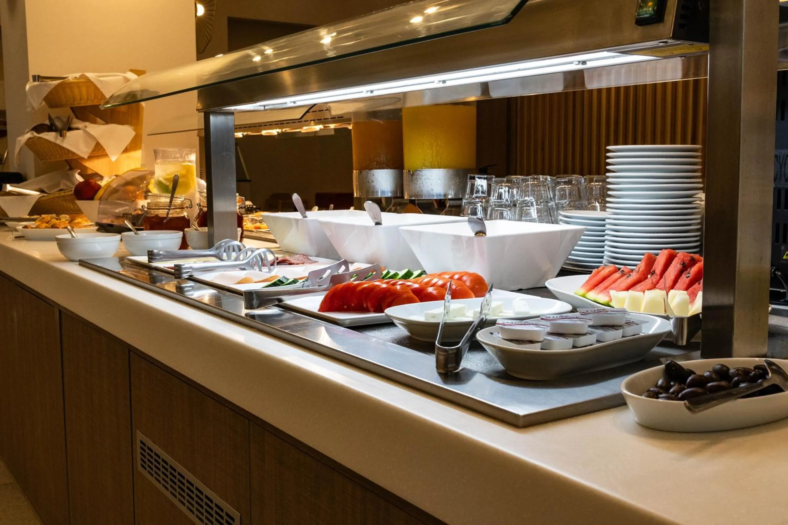 Breakfast in Sellada Beach