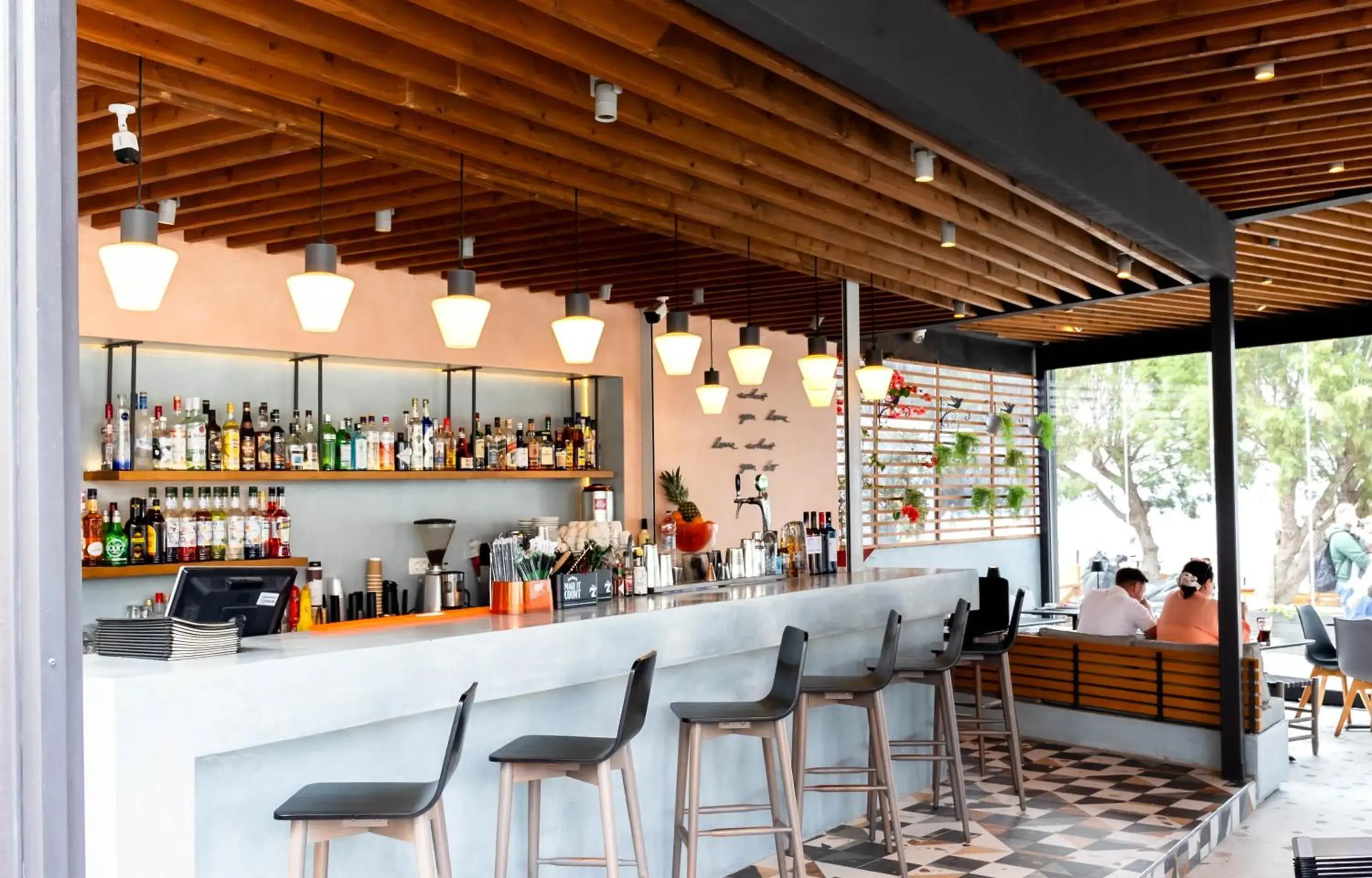 Lounge or bar in Sellada Beach Lounge or bar in Sellada Beach