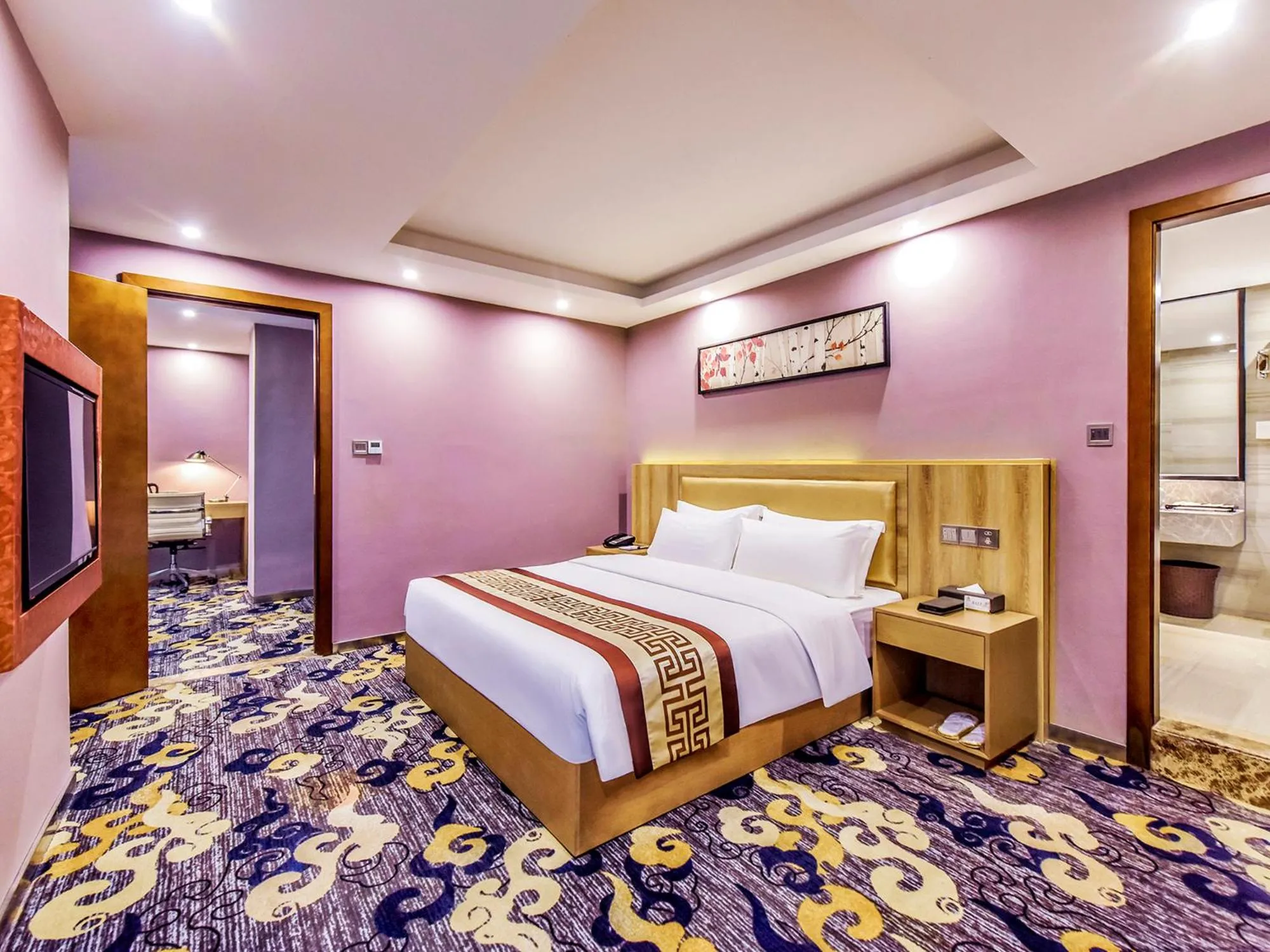 Bedroom, Bed in Guangzhou Huihe Hotel