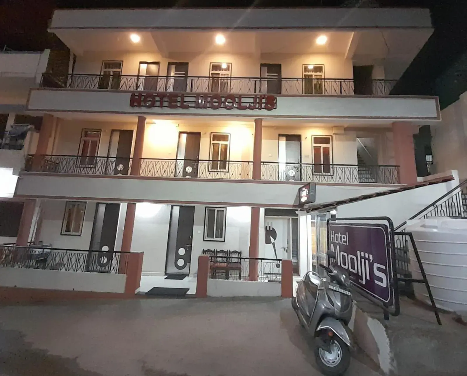 Mooljis Palace Mooljis Palace