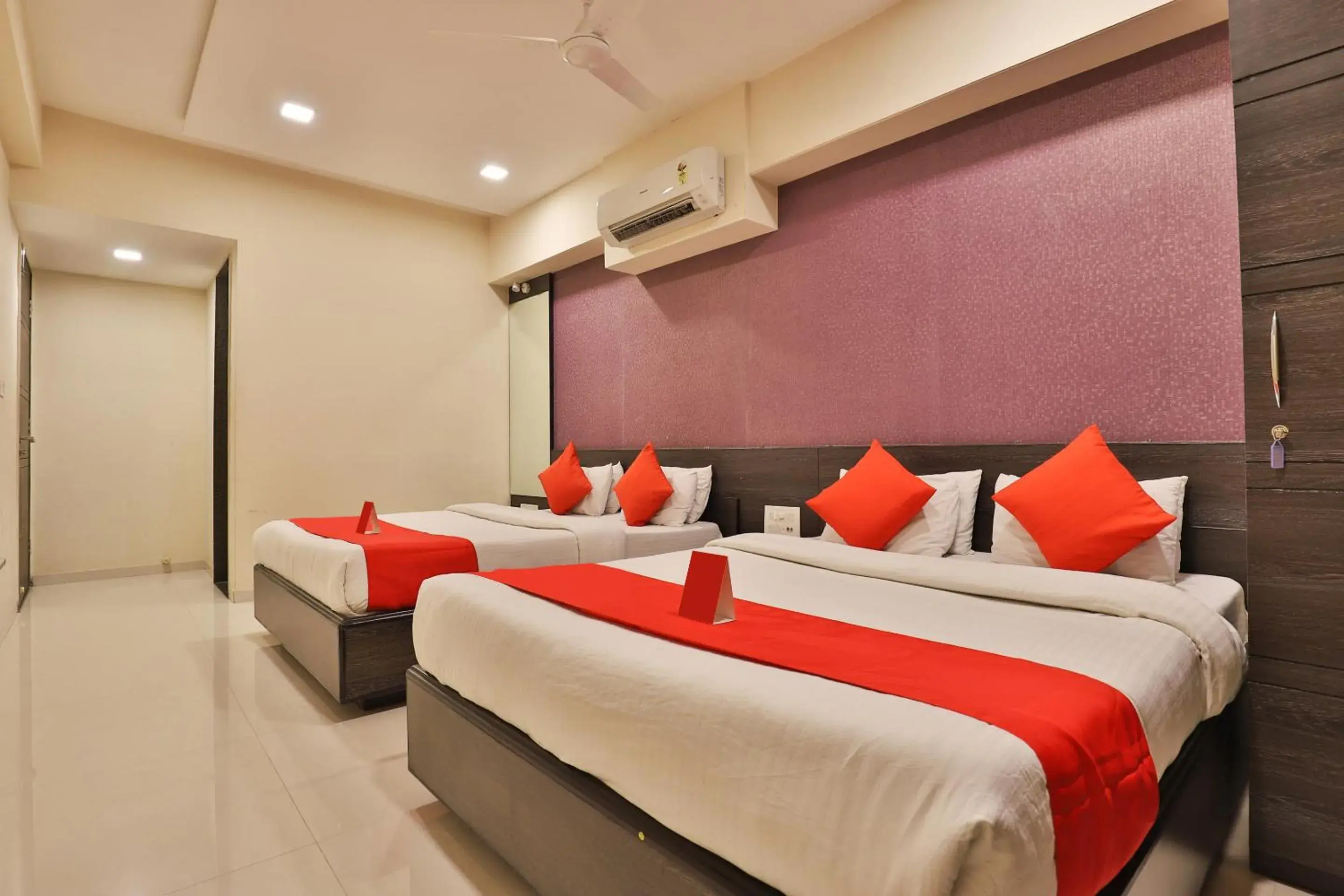 Bedroom, Bed in Hotel Royal Rituals Bedroom, Bed in Hotel Royal Rituals