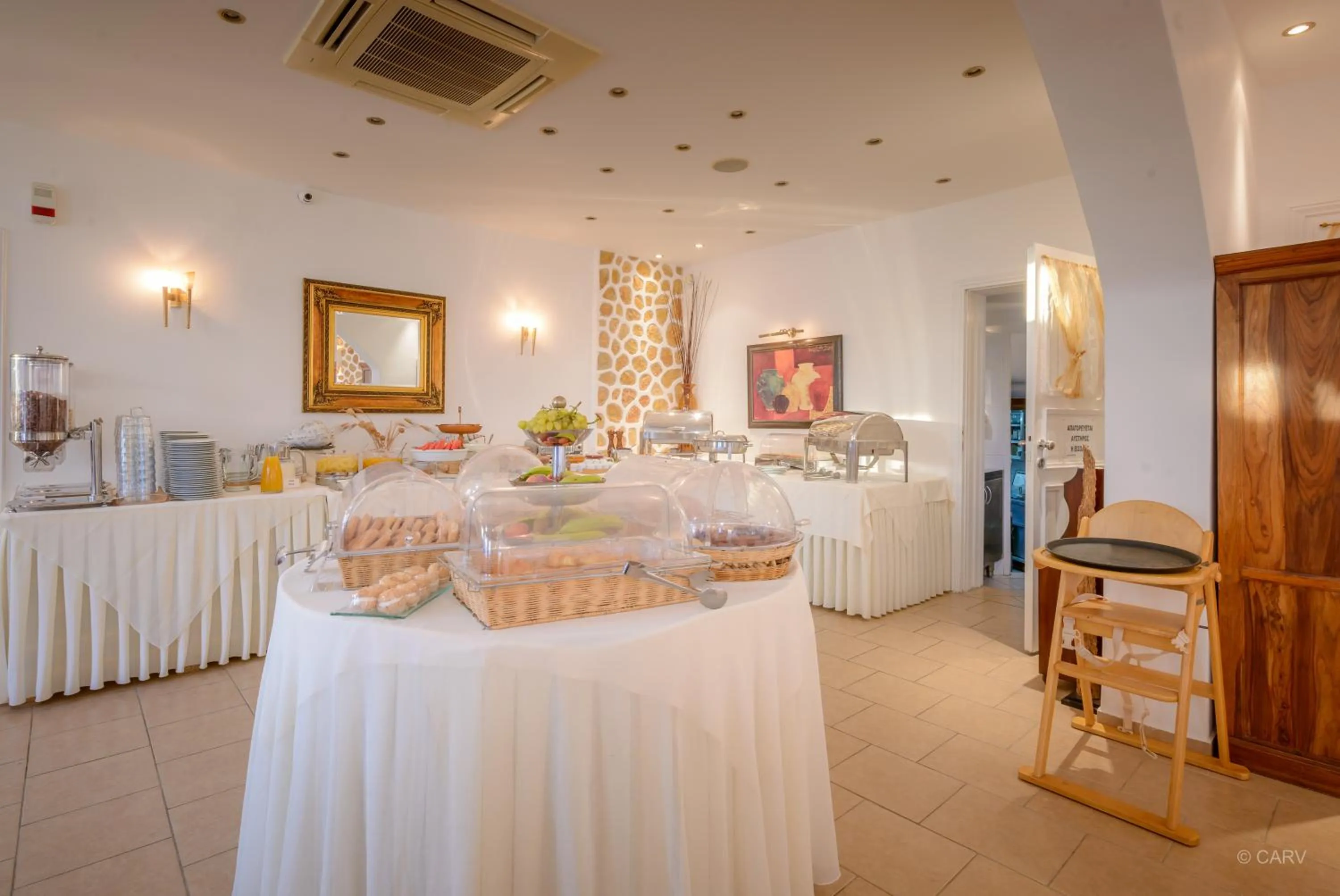 American breakfast in Chora Resort Hotel & Spa