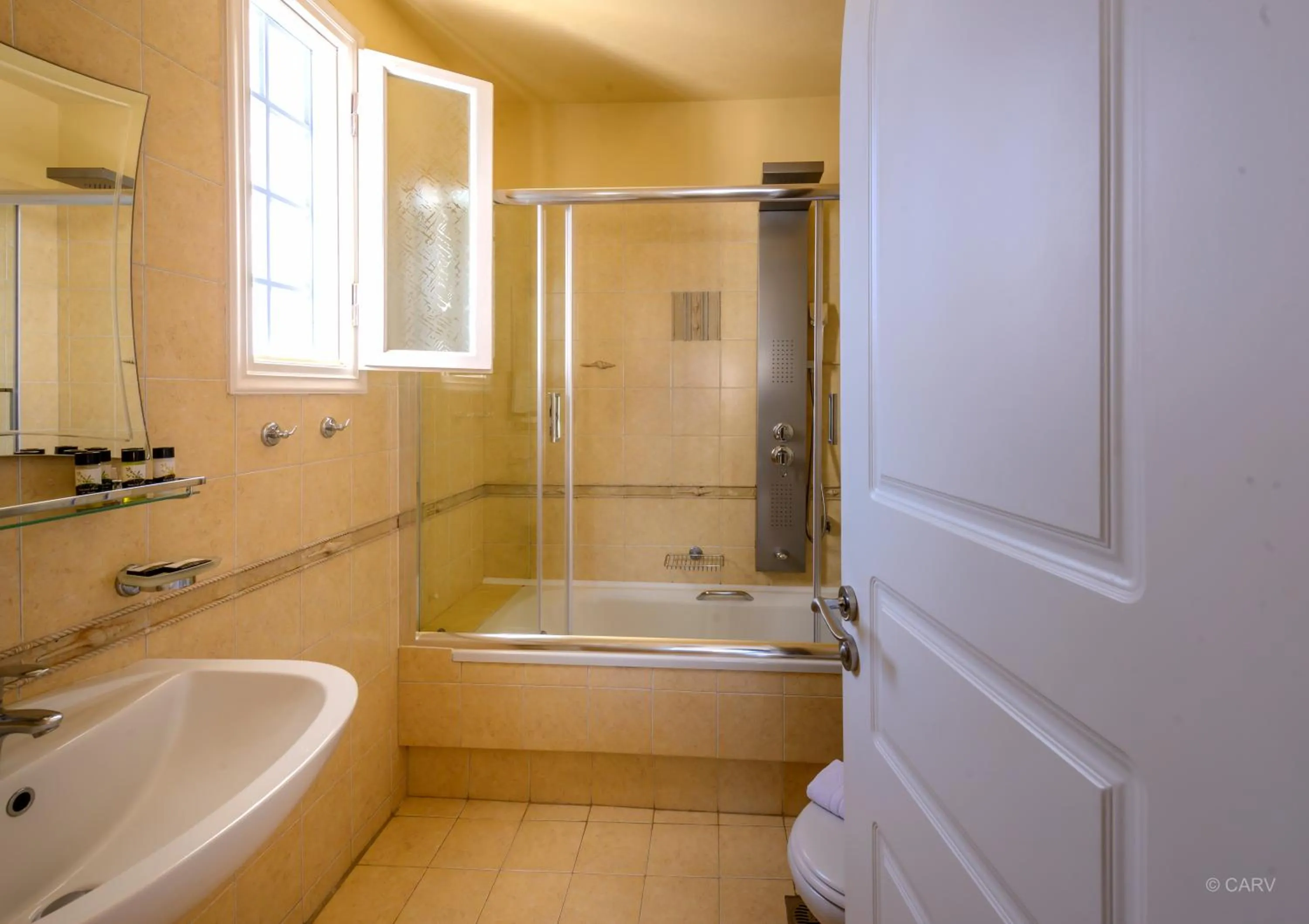 Bathroom in Chora Resort Hotel & Spa