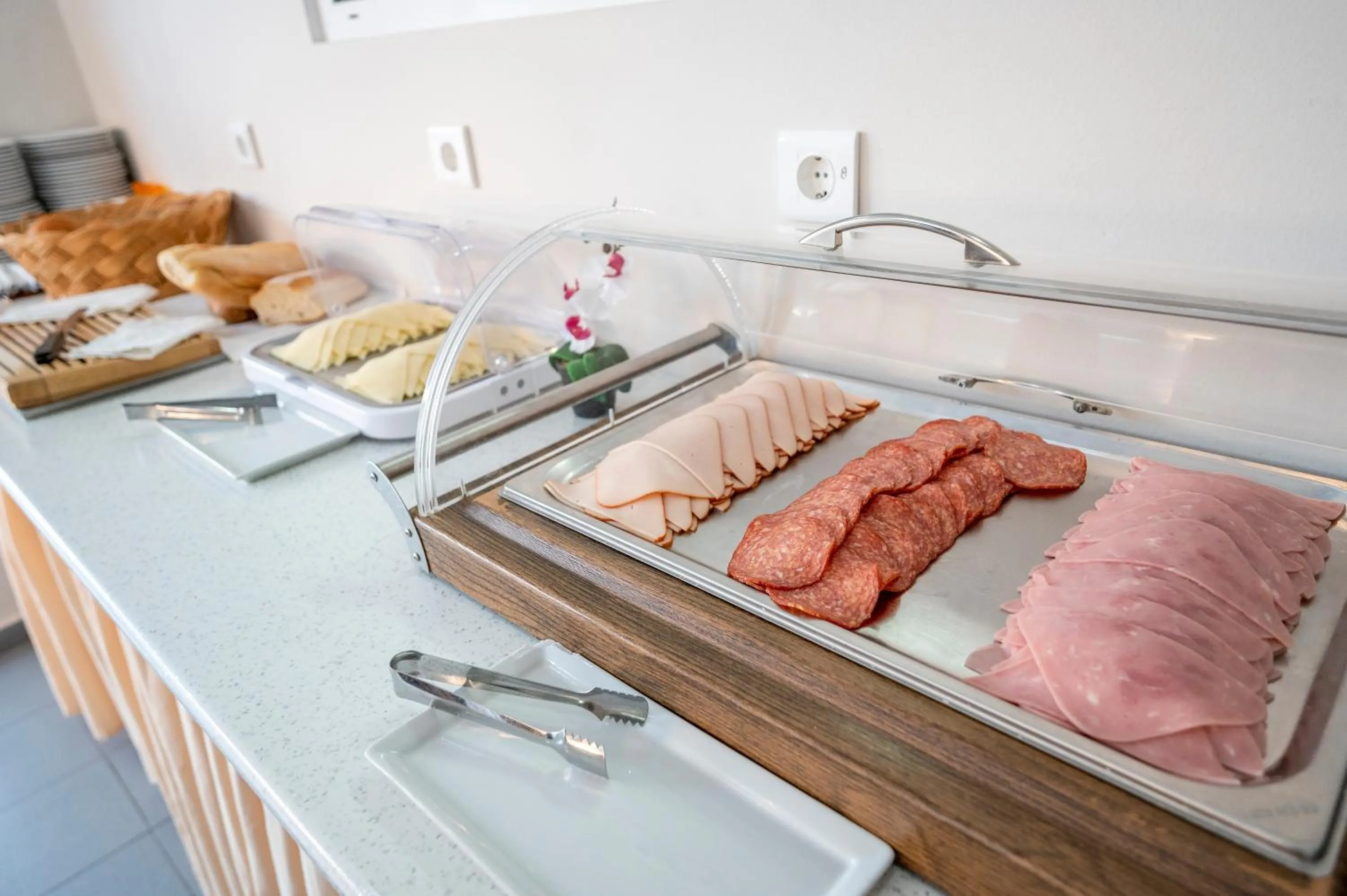 Buffet breakfast in Hotel Koala