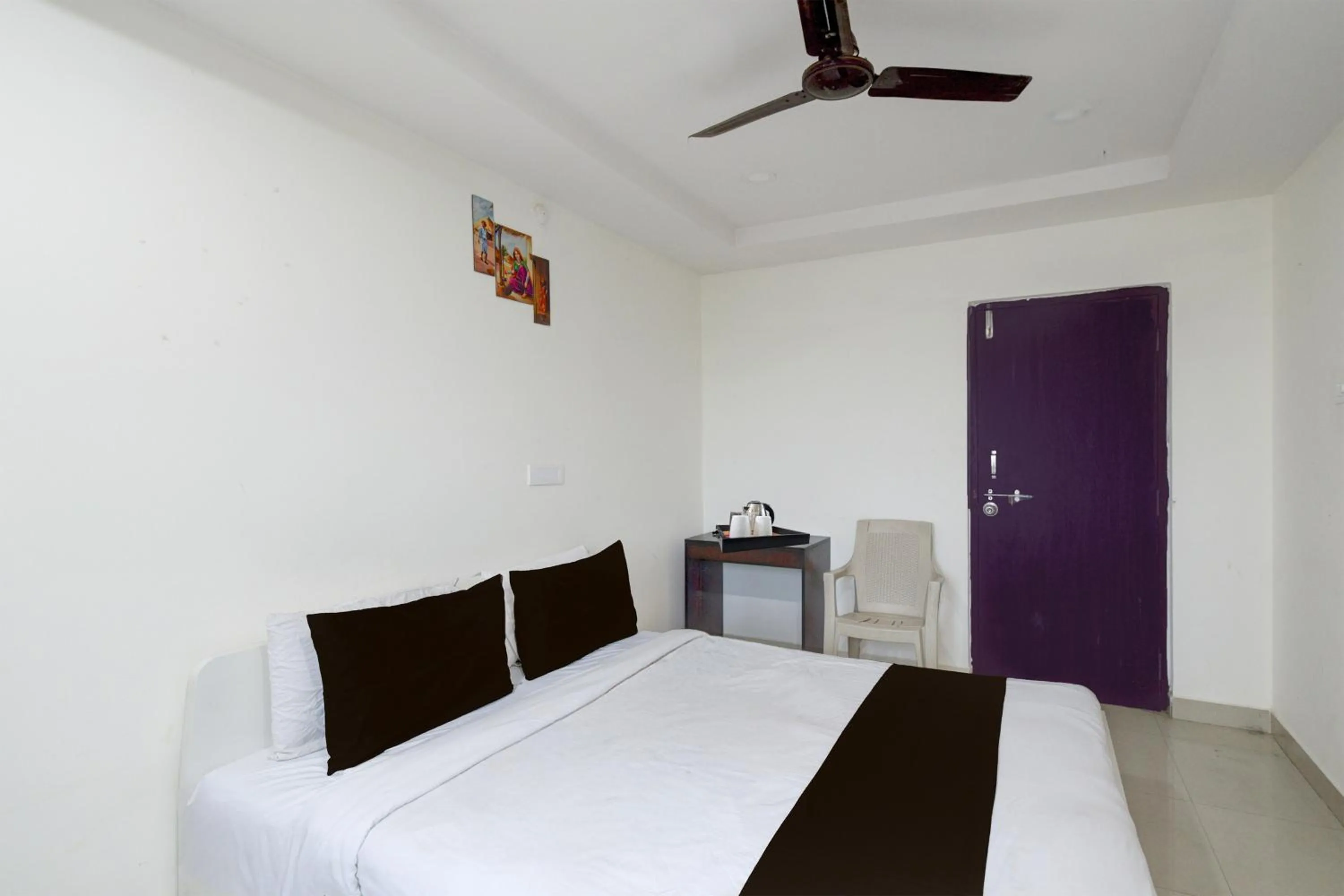 Deluxe Room - single occupancy in Hotel O Hi-Tech City Metro Station Formerly R K Serenity