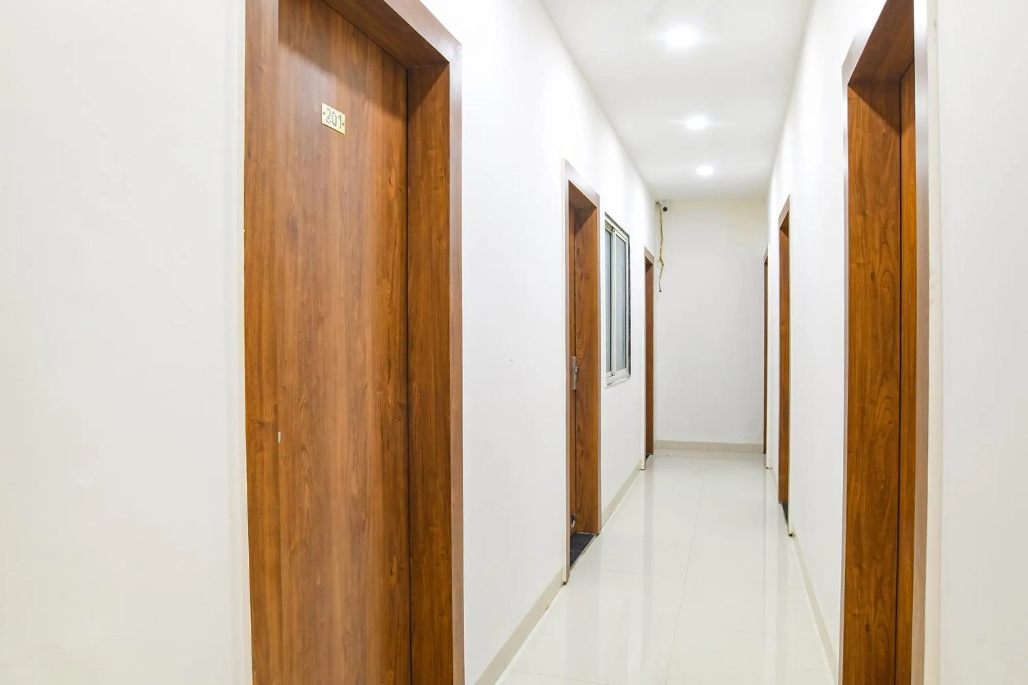 Lobby or reception in FabHotel Grand Giriraj