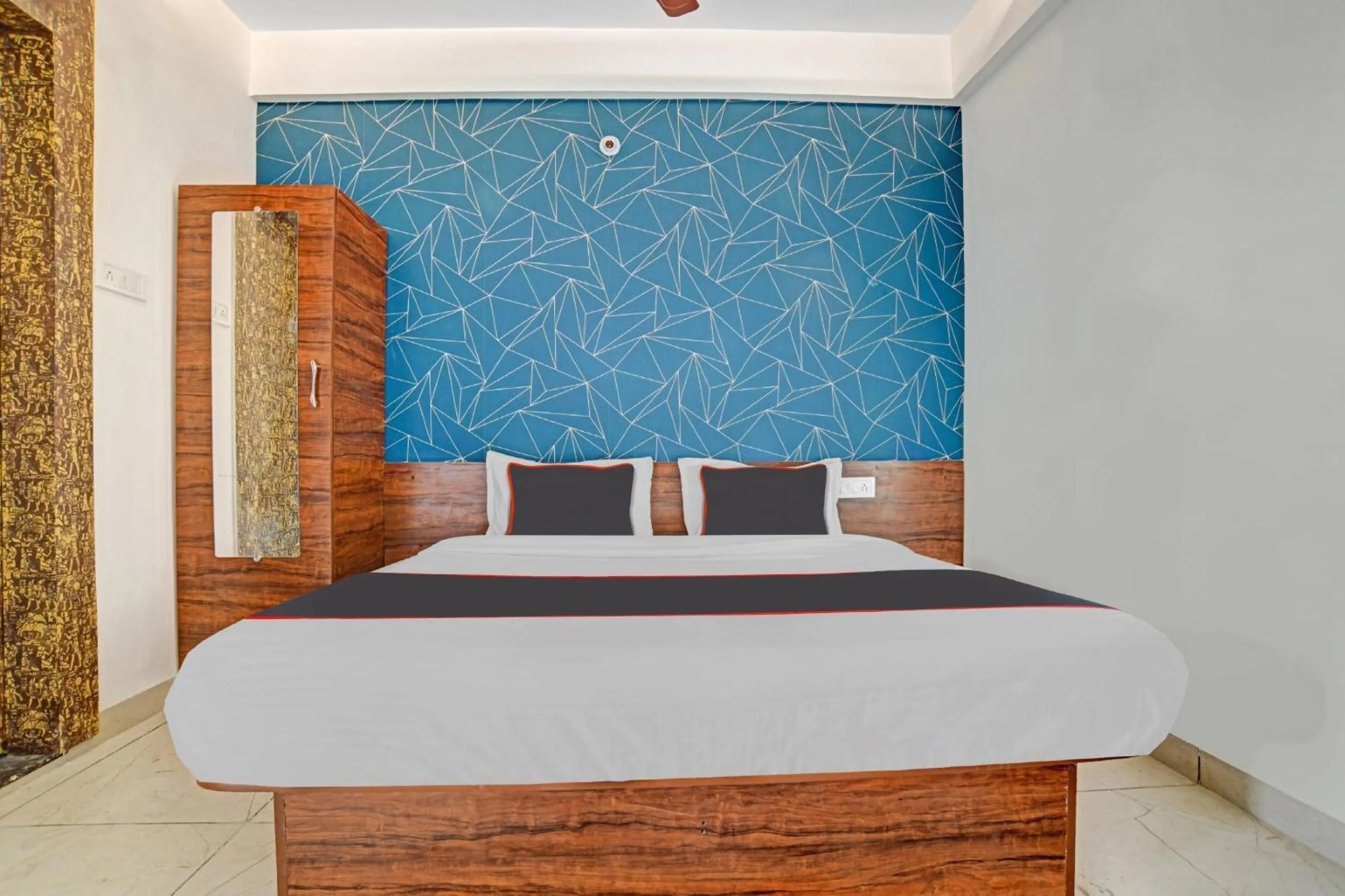 Bedroom in Hotel O A2 Hotel Classic