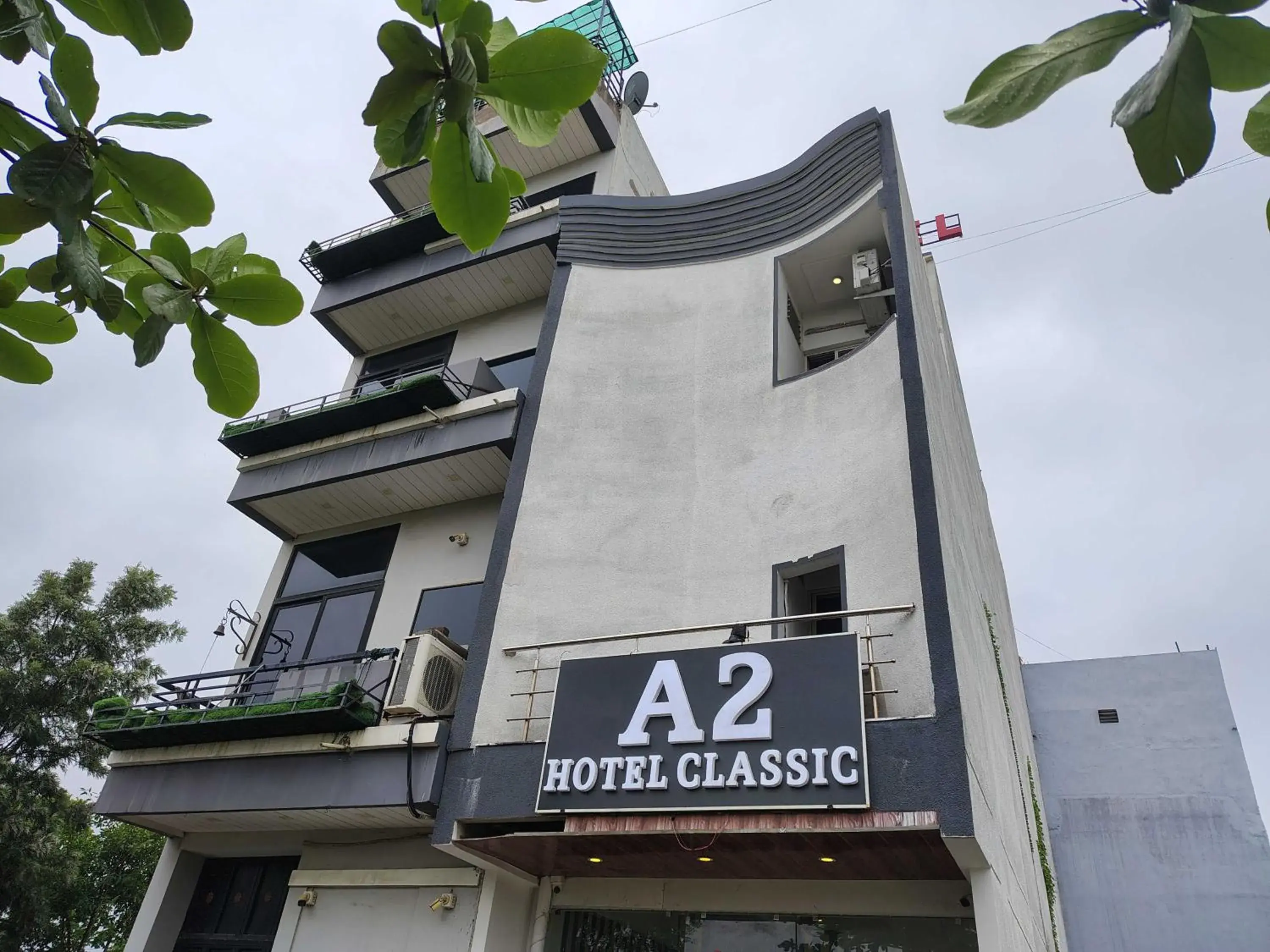 Facade/entrance in Hotel O A2 Hotel Classic Facade/entrance in Hotel O A2 Hotel Classic