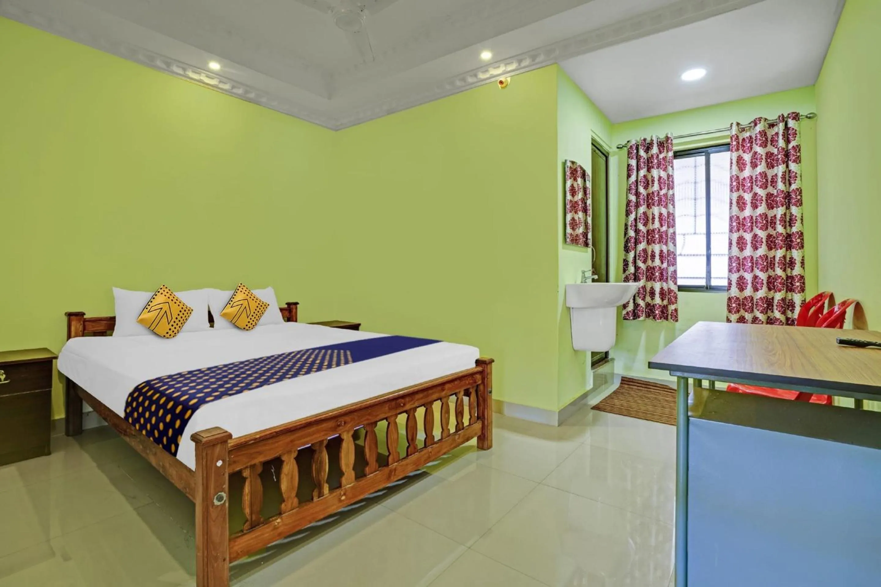 Bedroom, Bed in Hotel O SS Residency