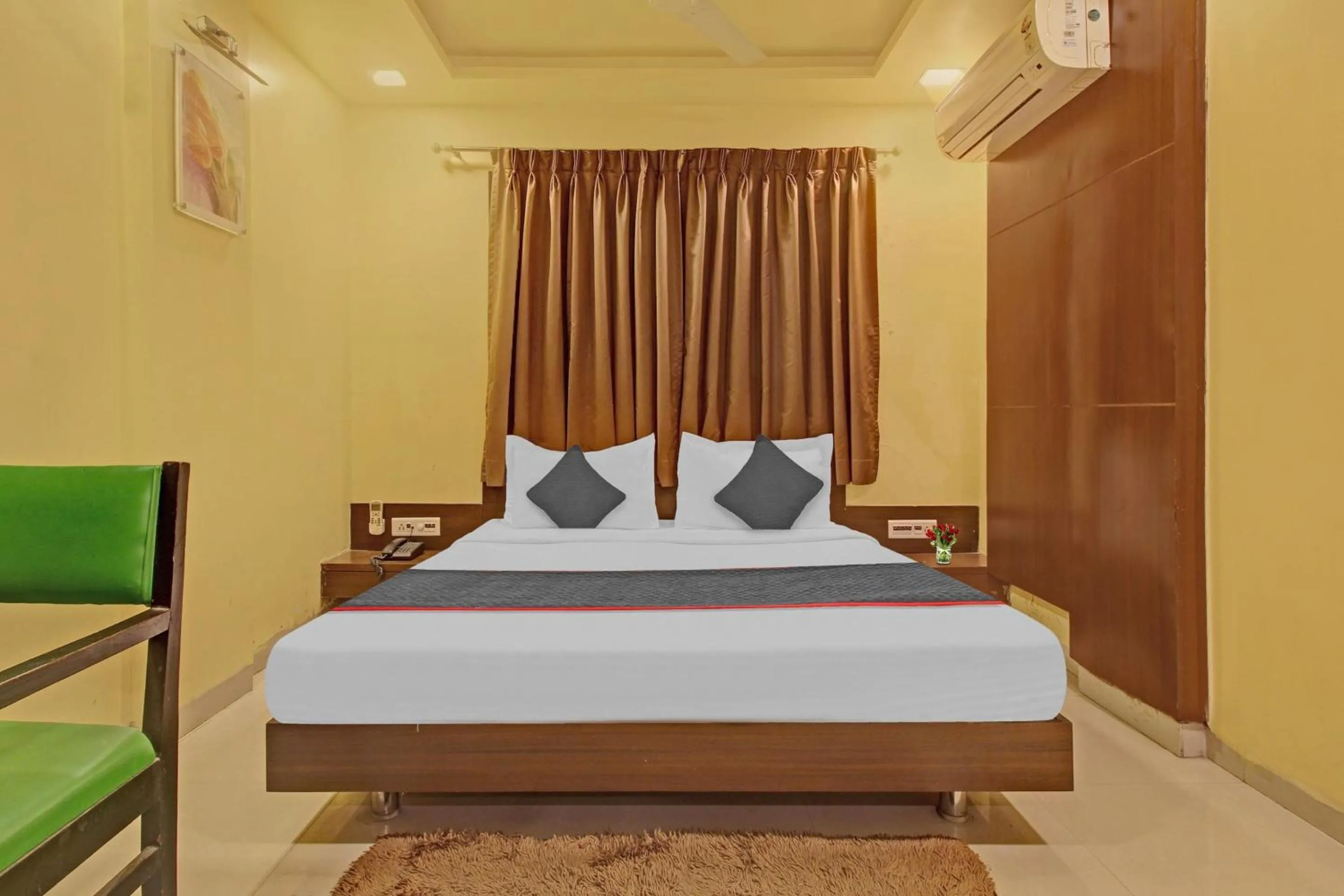 Bedroom in Hotel O Ranjanas Hospitality