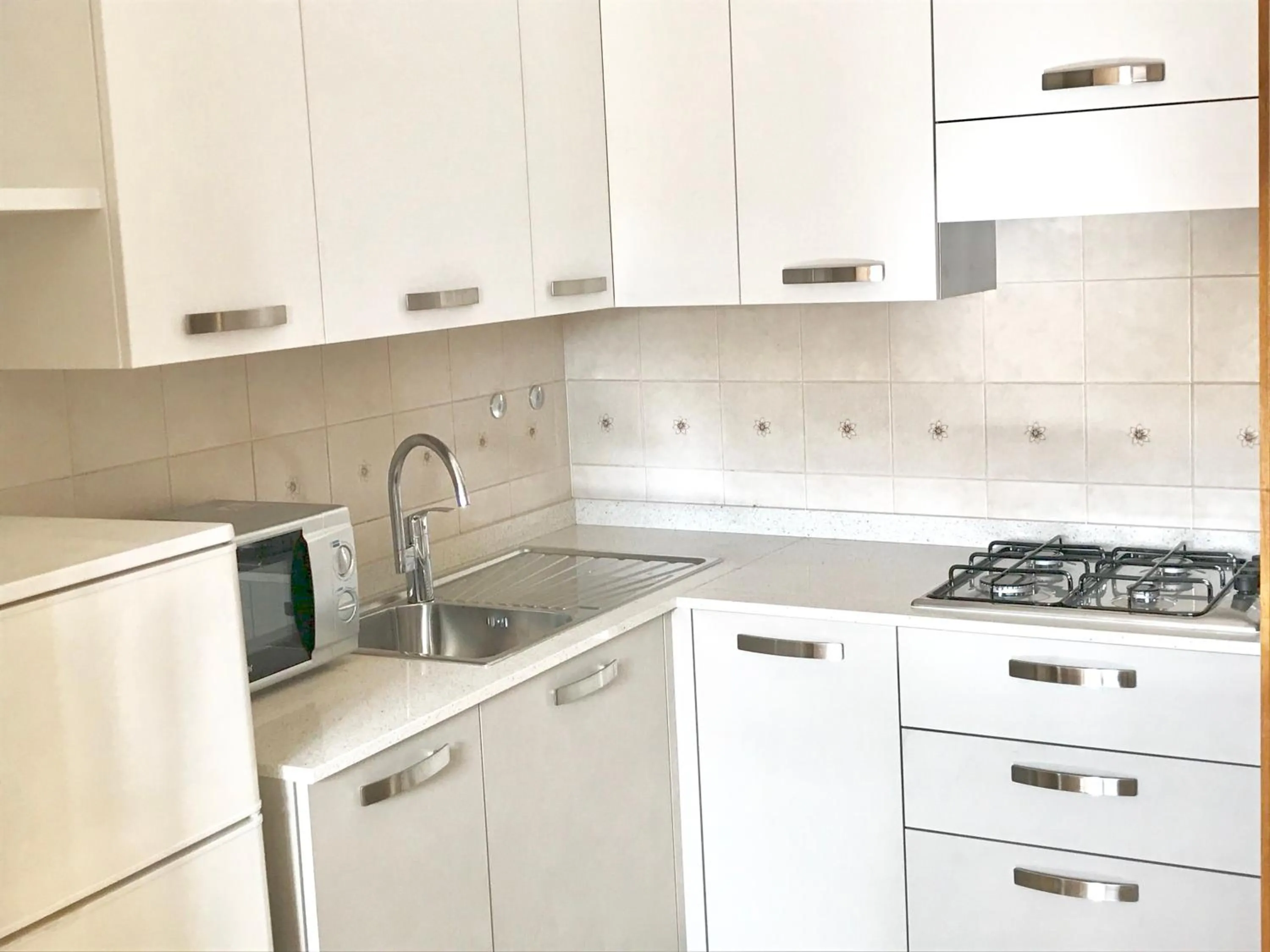Kitchen or kitchenette in Condominio Elpado