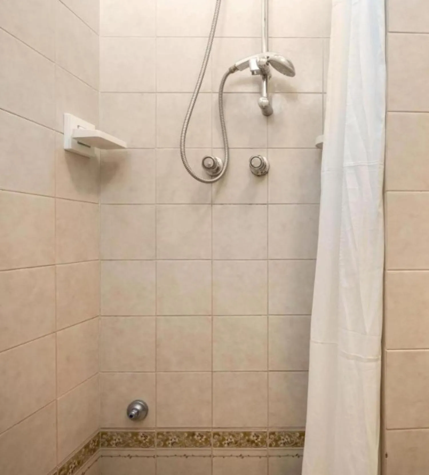 Bathroom in Condominio Elpado