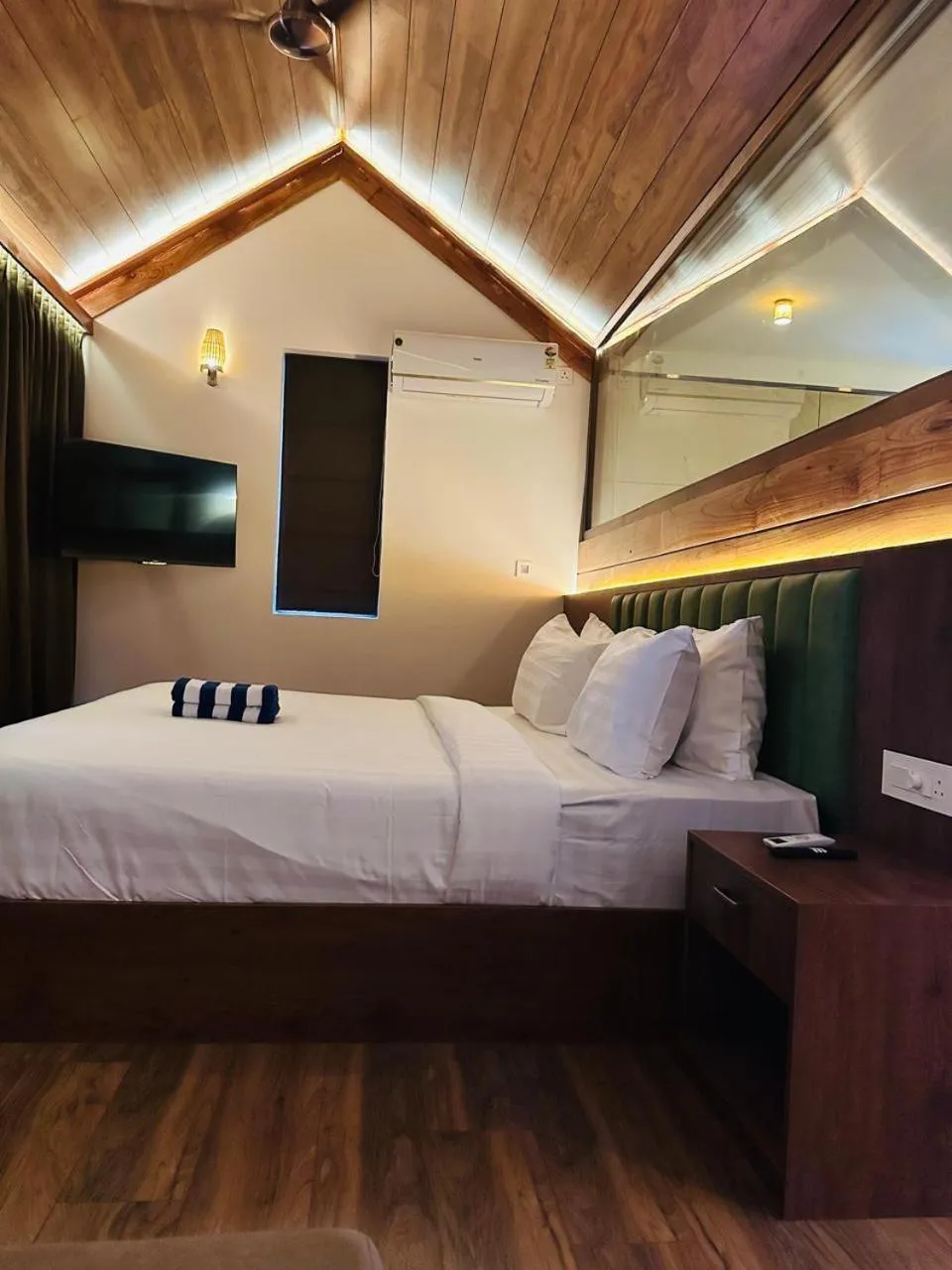 Bed in Chembarathi Wayanad Boutique Resort