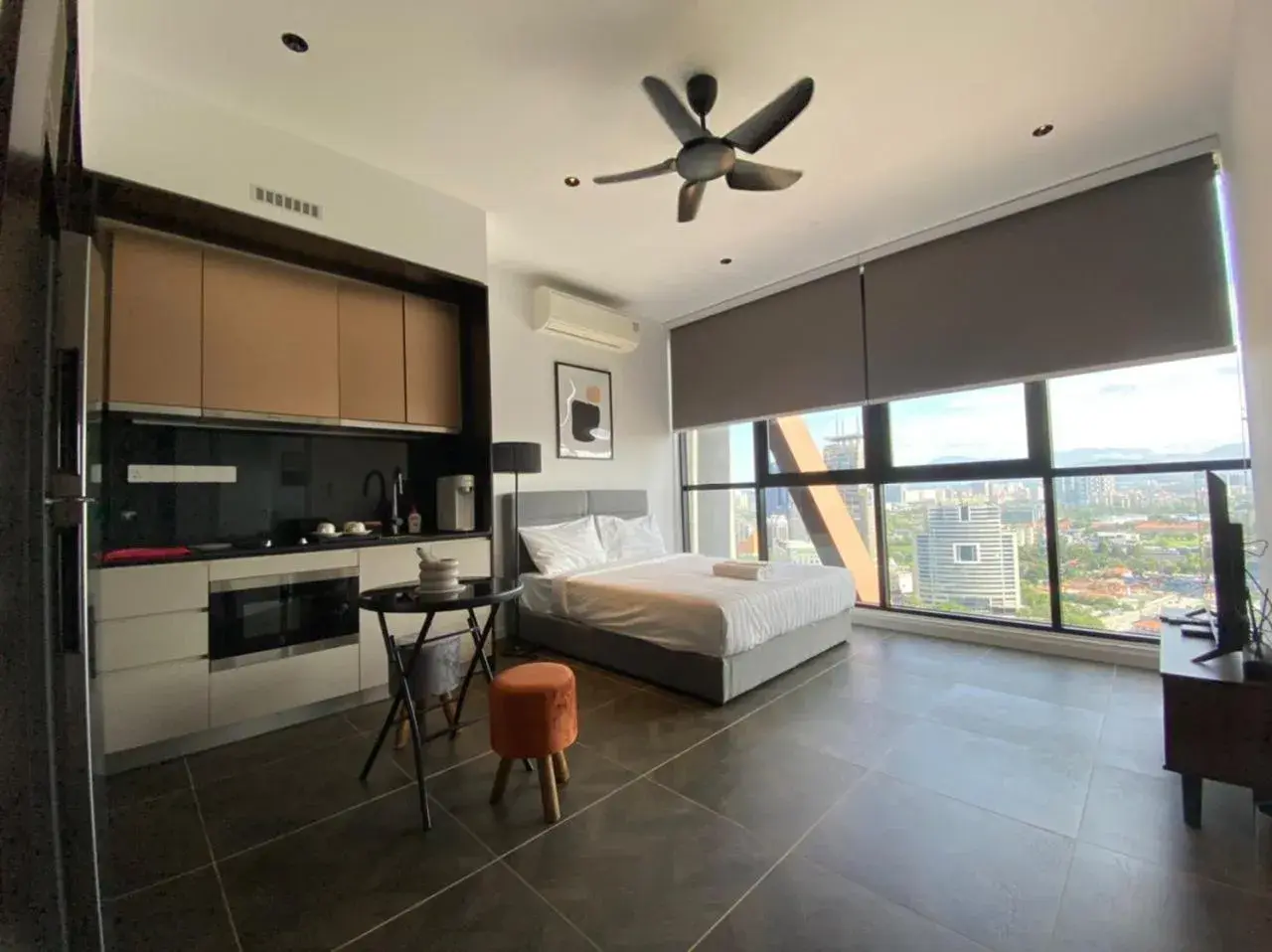 Bed in Infini Suites@ Scarletz Suites KLCC Bed in Infini Suites@ Scarletz Suites KLCC