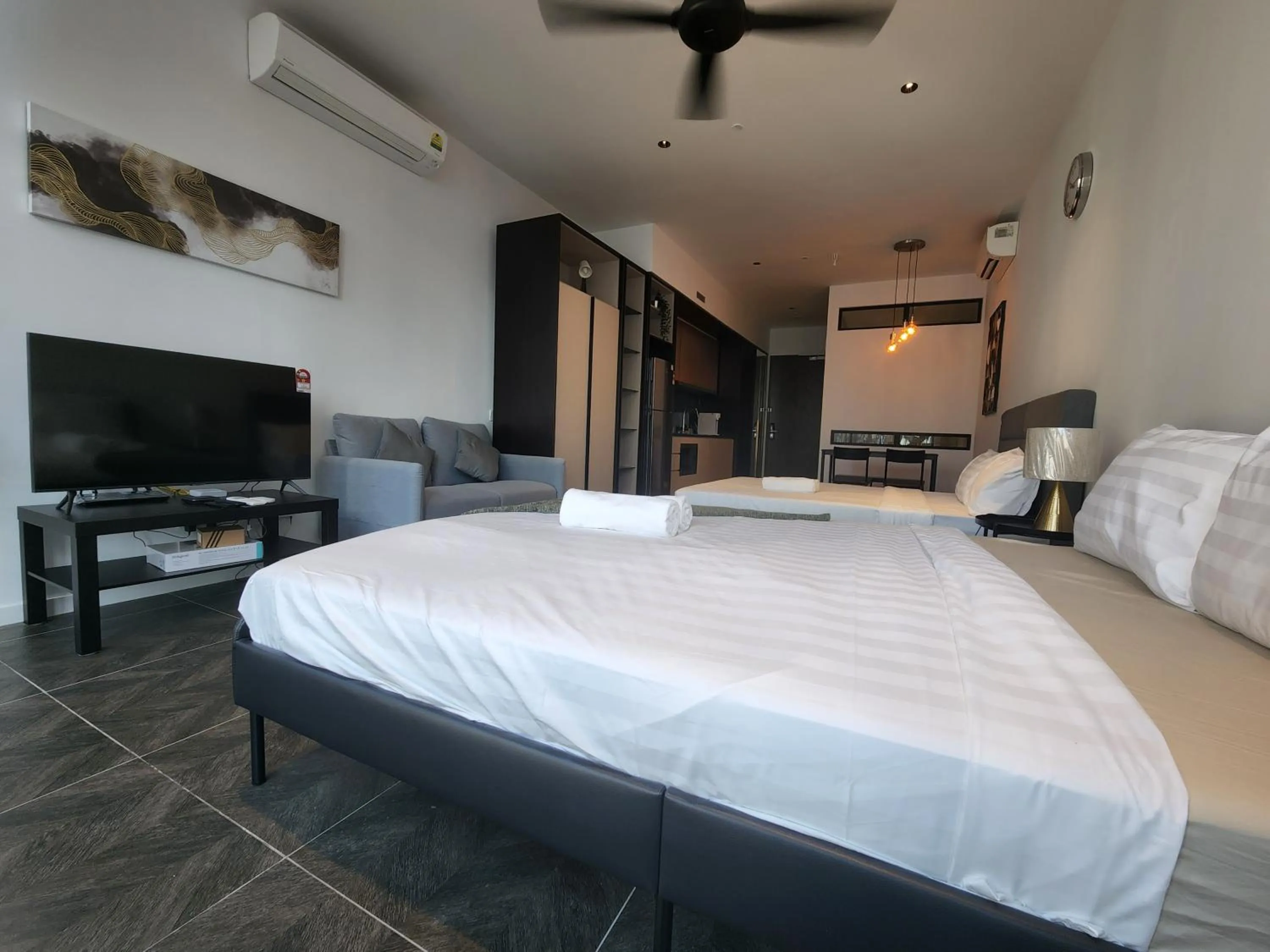 Bed in Infini Suites@ Scarletz Suites KLCC