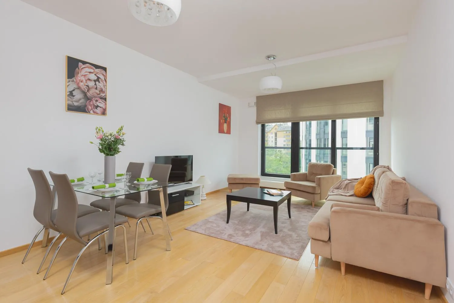 Dzielna Apartment Warsaw Wola by Noclegi Renters