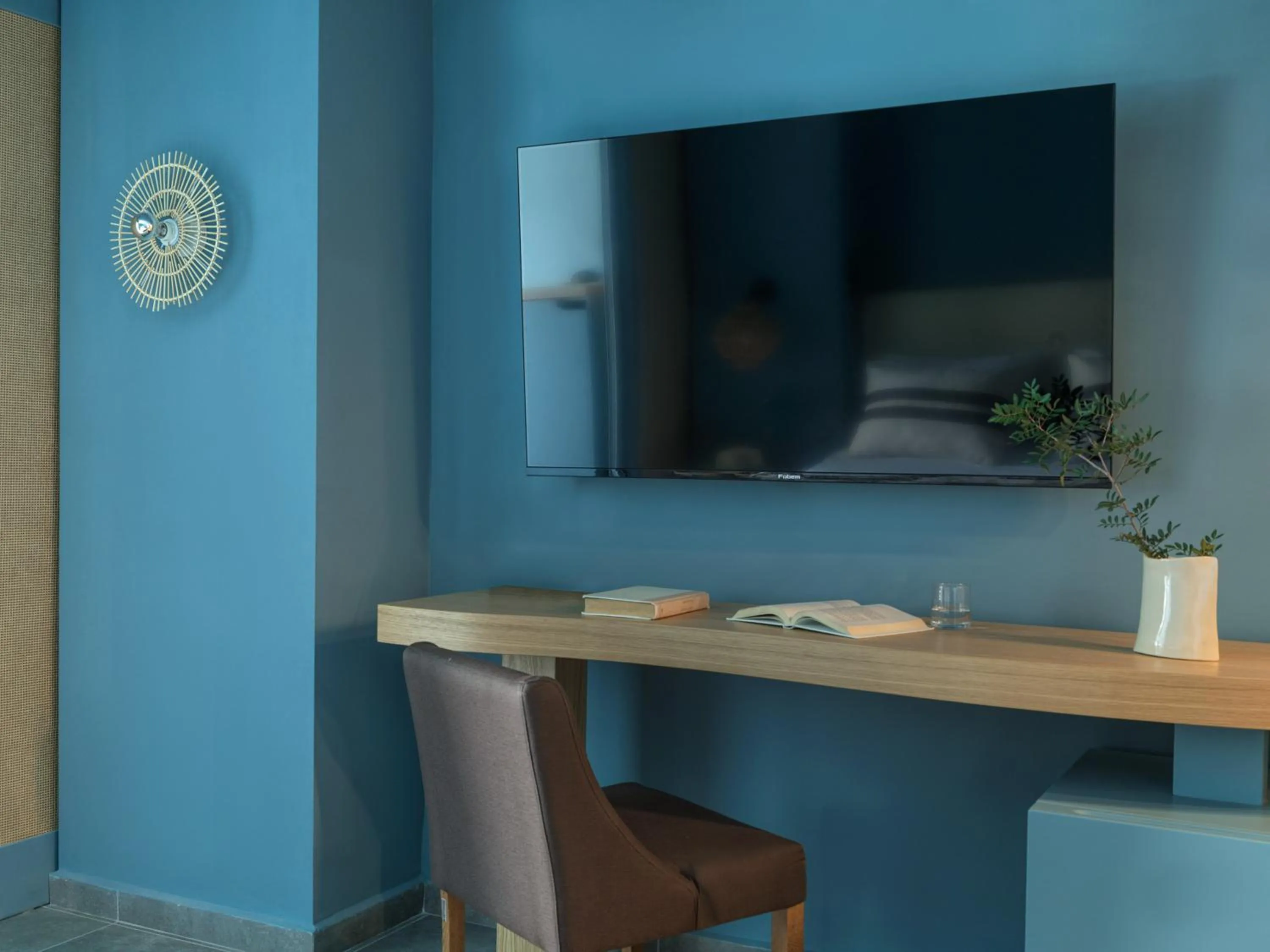 hair dresser in Kalamaki Beach Resort