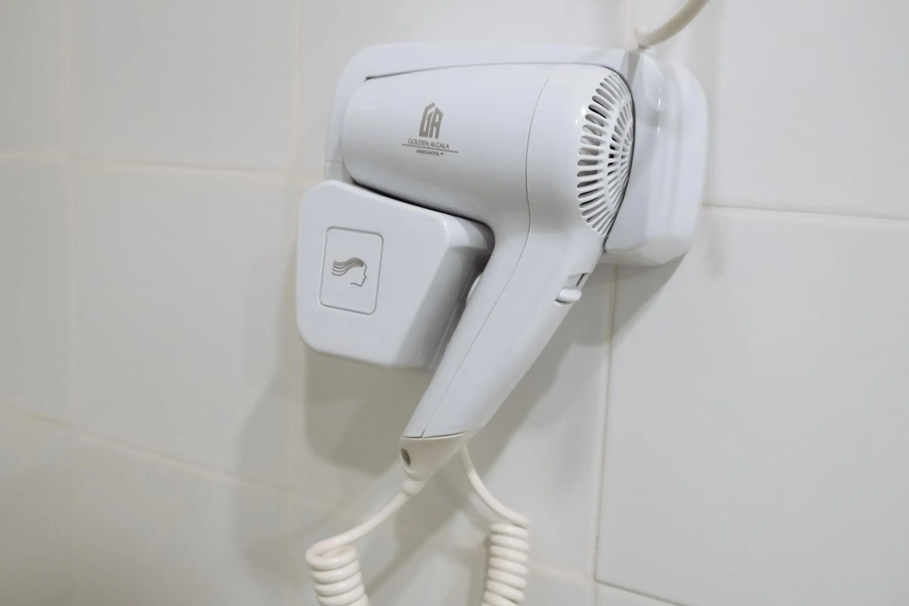 Standard Triple Room in Apartahotel Golden Alcalá Standard Triple Room in Apartahotel Golden Alcalá