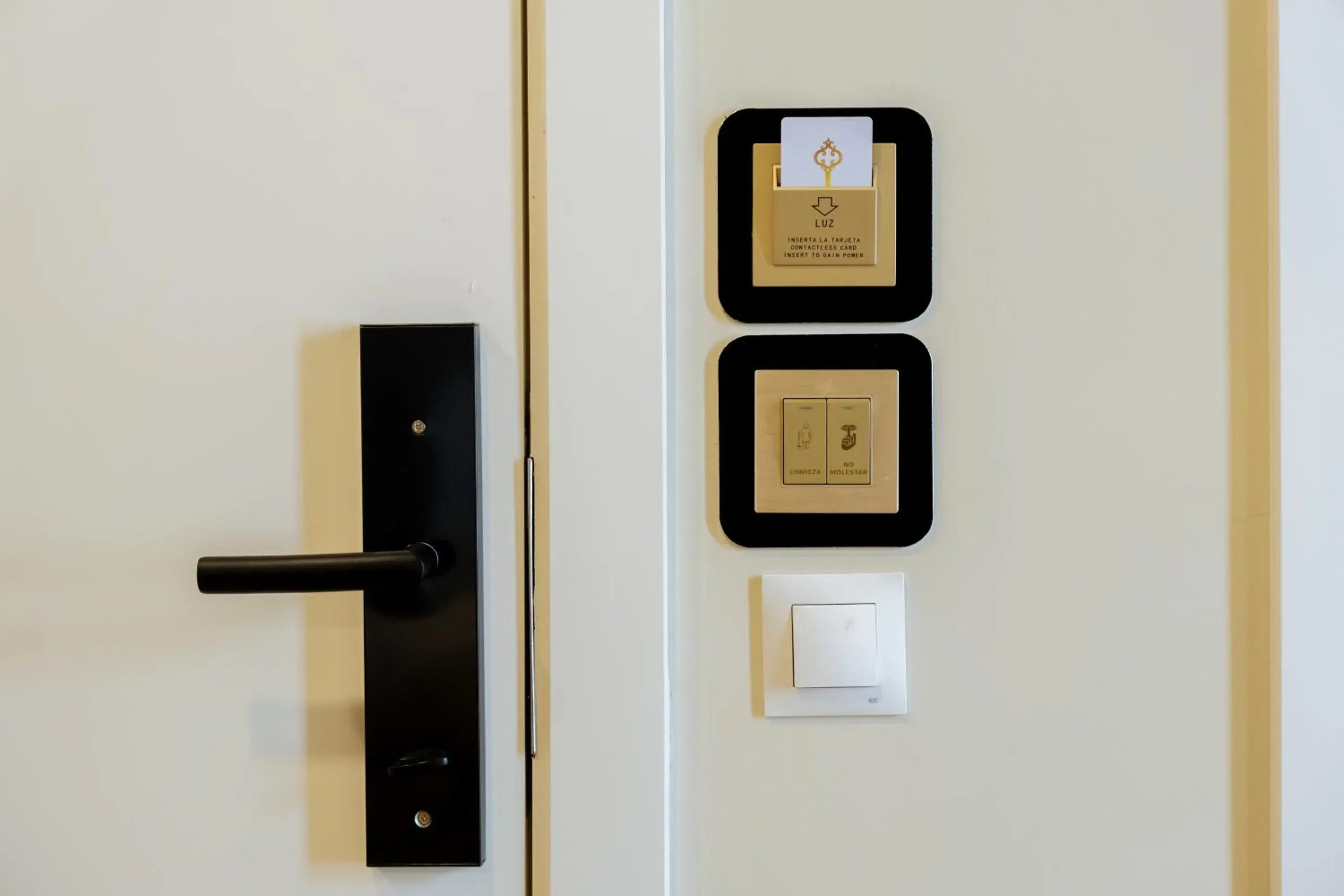 Standard Triple Room in Apartahotel Golden Alcalá Standard Triple Room in Apartahotel Golden Alcalá